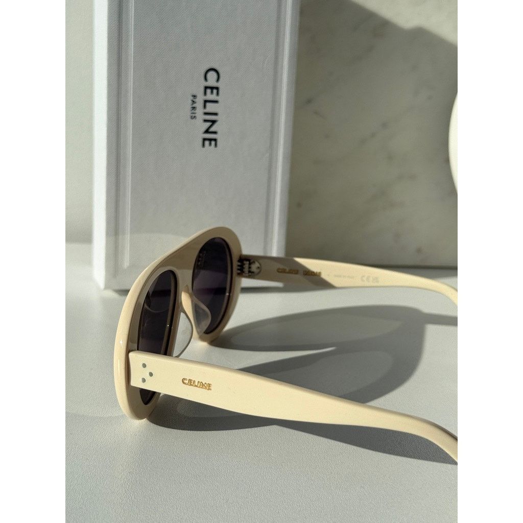 Celine NEW Celine CL40300U Apres Ski Aviator Ivory Sunglasses Size ONE SIZE - 4 Thumbnail