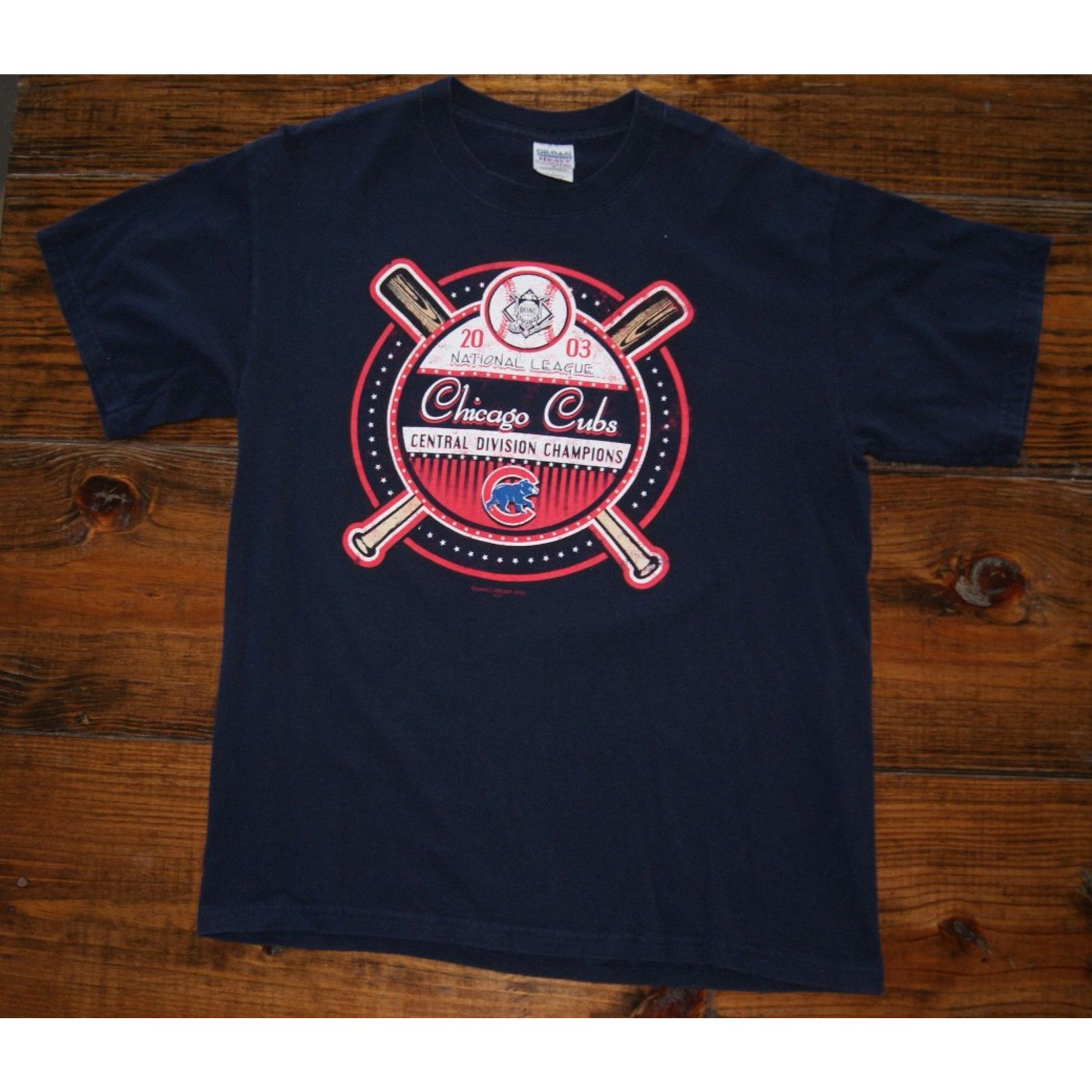 Gildan Chicago Cubs 2003 Central Division Champions L TShirt Size US L / EU 52-54 / 3 - 3 Thumbnail