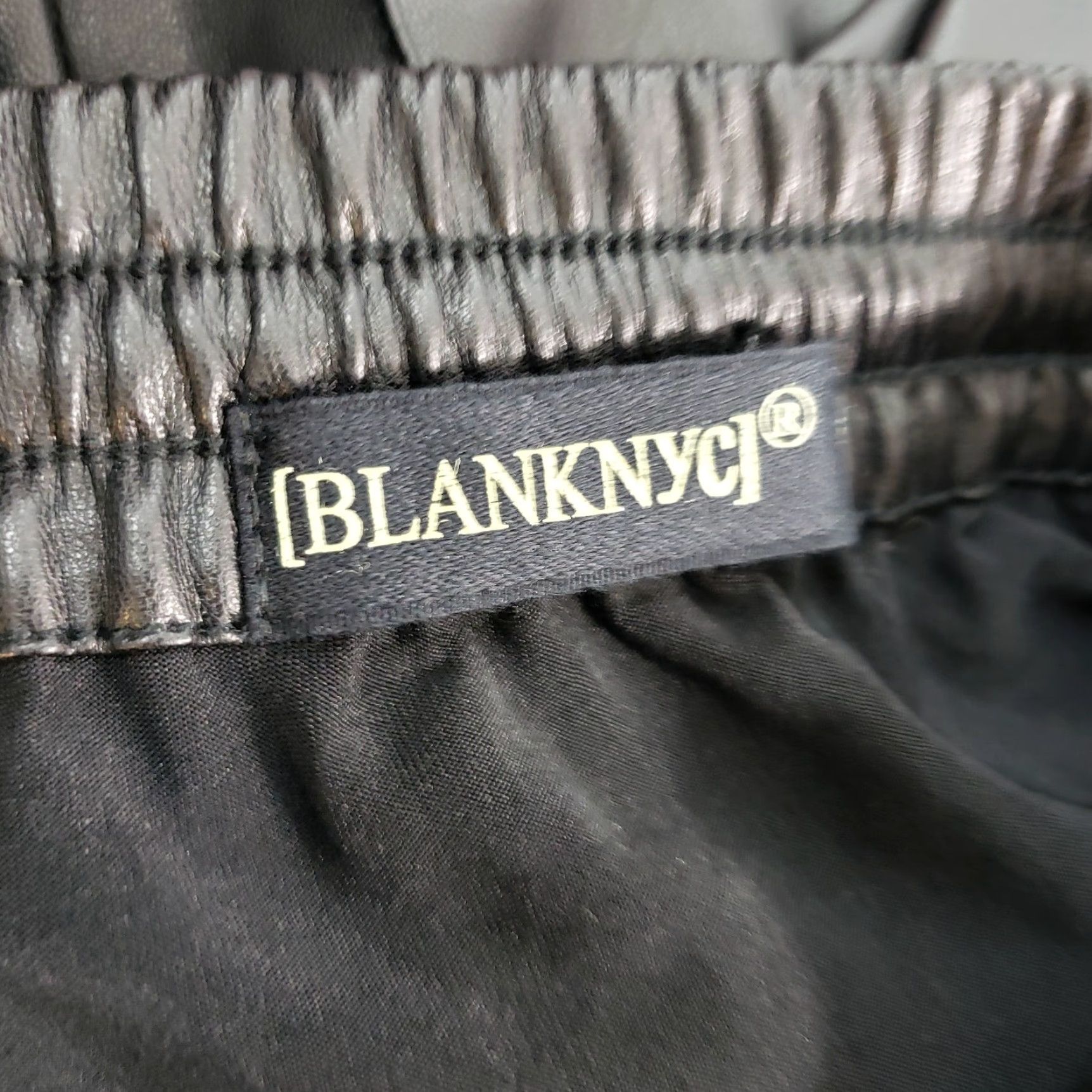 Vintage BLANKNYC Womens Faux Leather Jogger Pants Sz 29 Black Drawstring Pants Jeans Trousers Size 29" - 7 Thumbnail