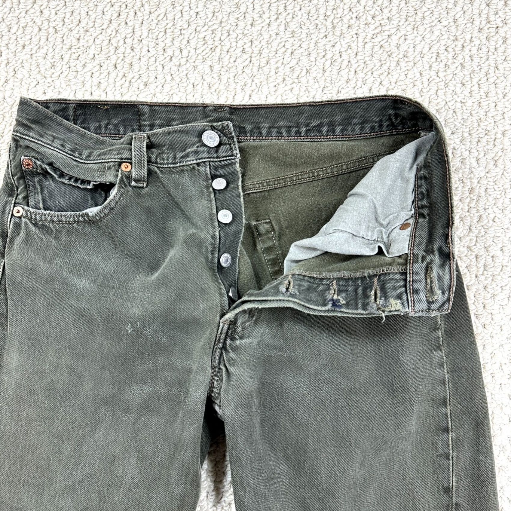 Levi's VINTAGE Levi's 501 Jeans Mens 30x30 Green Olive Denim USA Wallet Fade Size US 30 / EU 46 - 3 Thumbnail