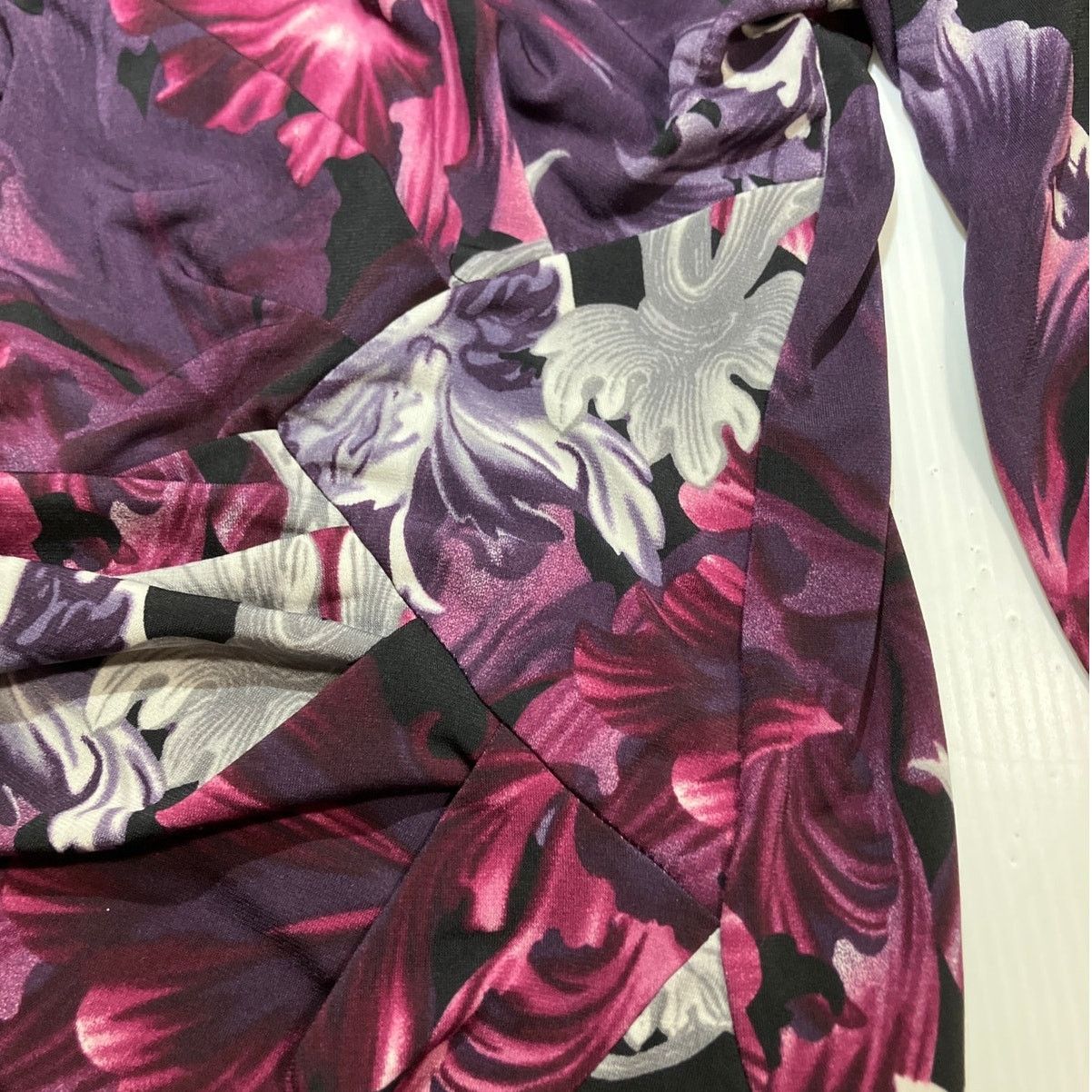 Other Dressbarn Purple Floral Curvy Flowy Tunic Blouse 2X Size XXL / US 16-18 / IT 52-54 - 5 Thumbnail