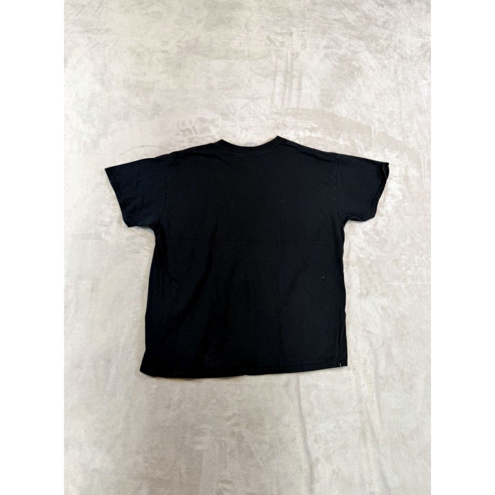 Gildan Gildan Sailor Moon Graphic Tee Men's T-Shirt Black XL Anime Graphic Print Crew Neck Short Sleeve Size XL Mens Size US XL / EU 56 / 4 - 7 Thumbnail