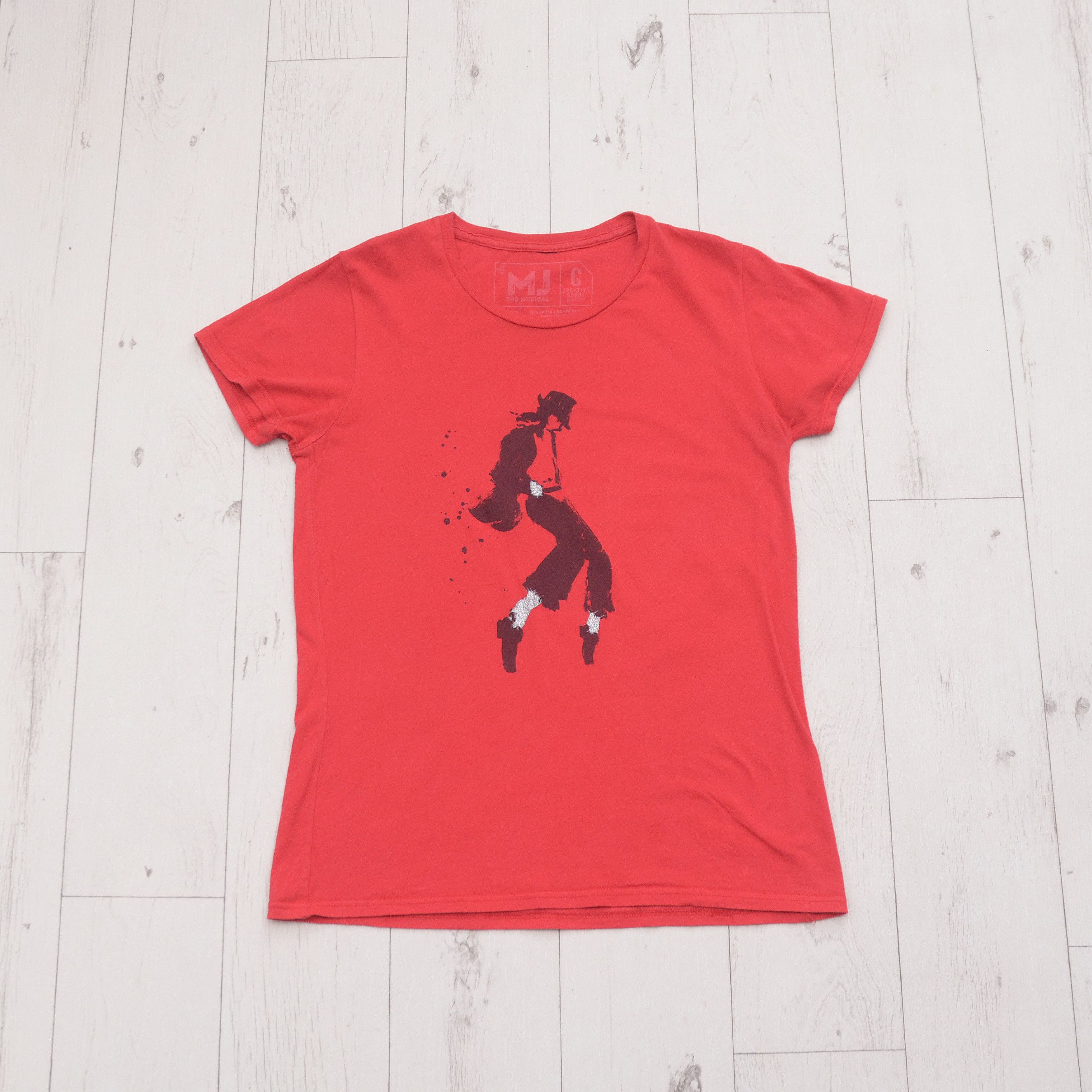 Michael Jackson × Vintage MJ THE MUSICAL Fitted Logo Michael Jackson Tee Red Y2K Size M / US 6-8 / IT 42-44 - 1 Thumbnail