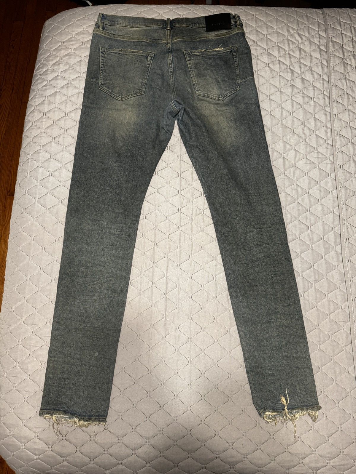 Purple Brand Purple Brand P001 Light Wash Jeans – Excellent Condition Size US 33 - 2 Thumbnail