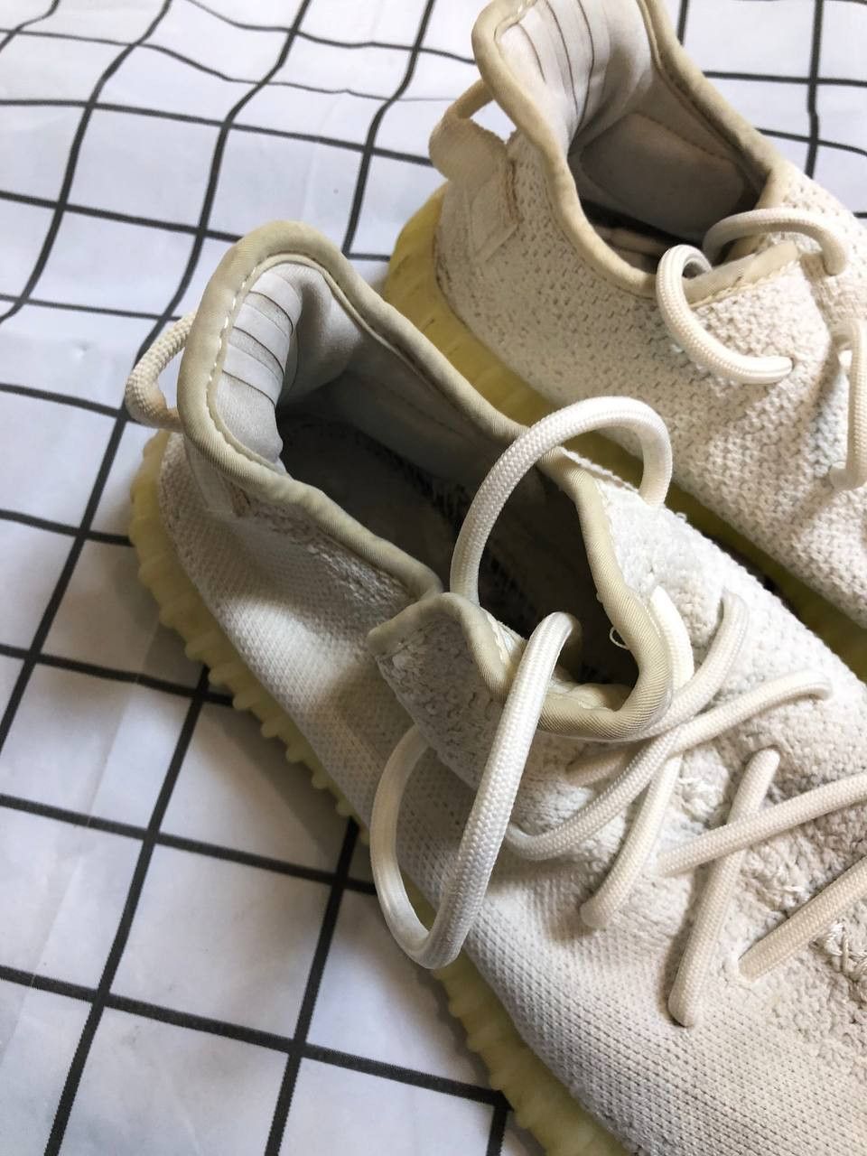 Yeezy Yeezy Boost 350 V2 Cream Triple White Shoes Men's Size US 7.5 / EU 40-41 - 3 Thumbnail