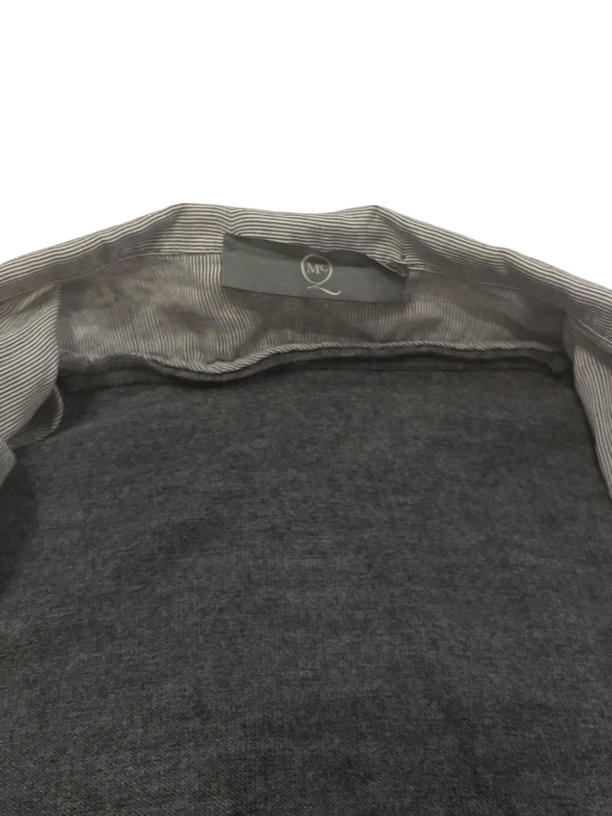 Alexander McQueen Cardigan Alexander McQueen edition 2011, size M Size US M / EU 48-50 / 2 - 7 Thumbnail