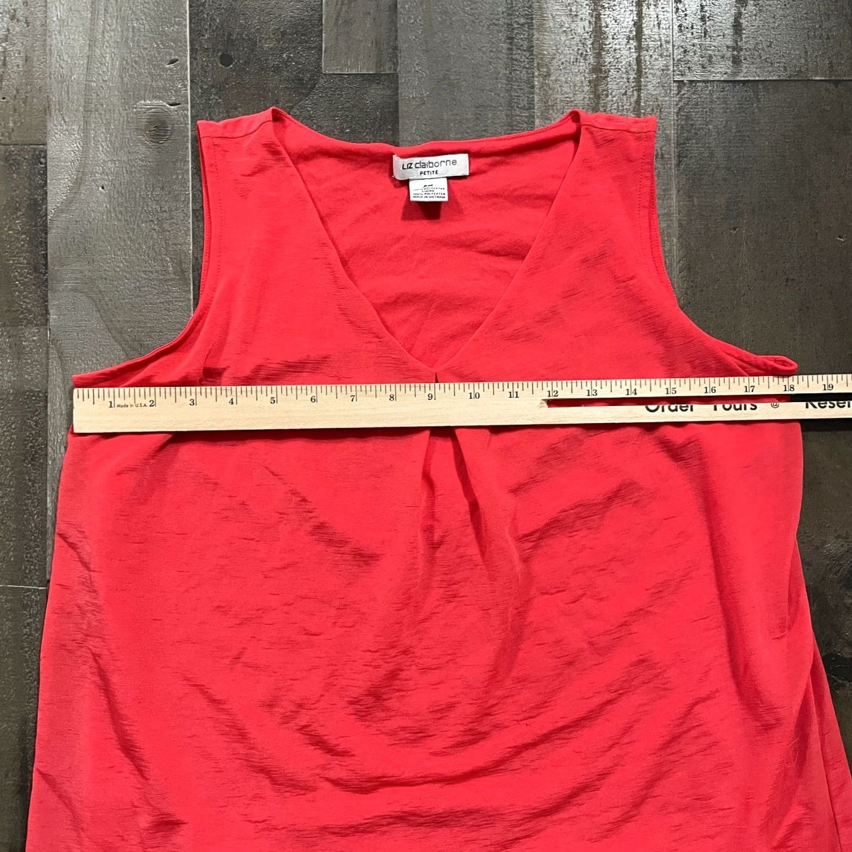 Liz Claiborne Liz Claiborne Tank Womens Red Pleated V-Neck Sleeveless Casual Lined PM Petites Size M / US 6-8 / IT 42-44 - 5 Thumbnail