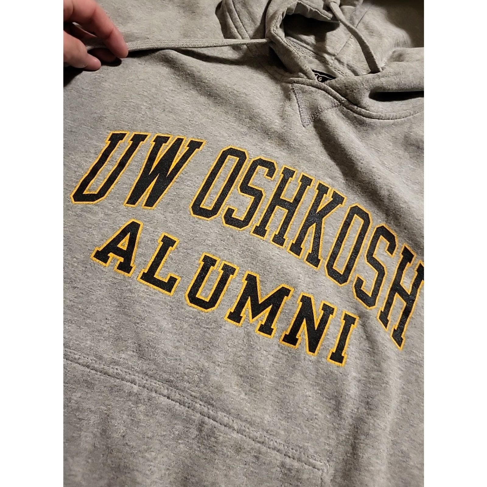 Vintage VINTAGE Oshkosh Alumni Mens L Gear For Sports Gray Hoodie Pullover Cotton/ Poly Knit Logo Pockets Hooded Size US L / EU 52-54 / 3 - 5 Thumbnail