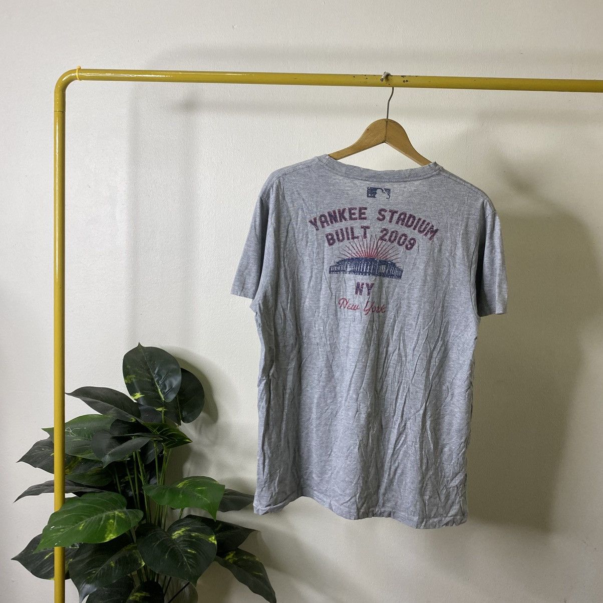 New York Yankees Vintage 2009 NY Yankees MLB Baseball T Shirt Size US L / EU 52-54 / 3 - 1 Thumbnail