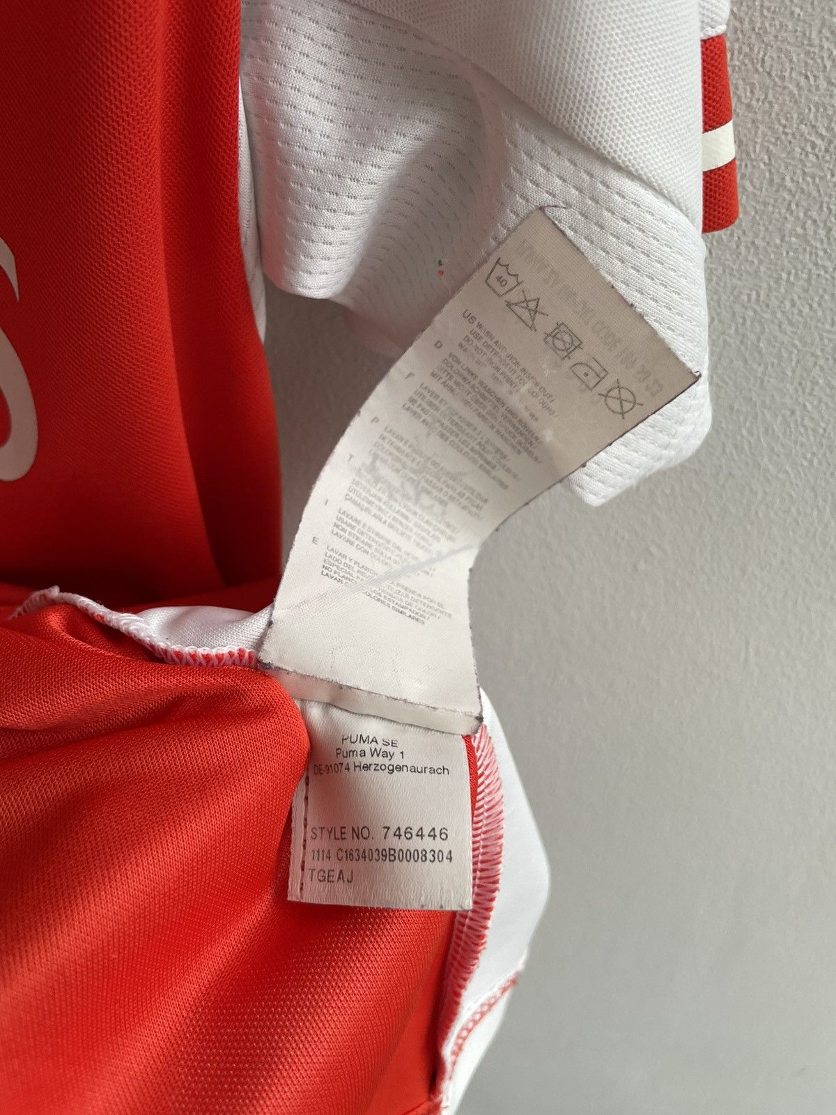 Puma Arsenal 2014 2015 Home Football Shirt Soccer Jersey Puma Size US S / EU 44-46 / 1 - 15 Thumbnail