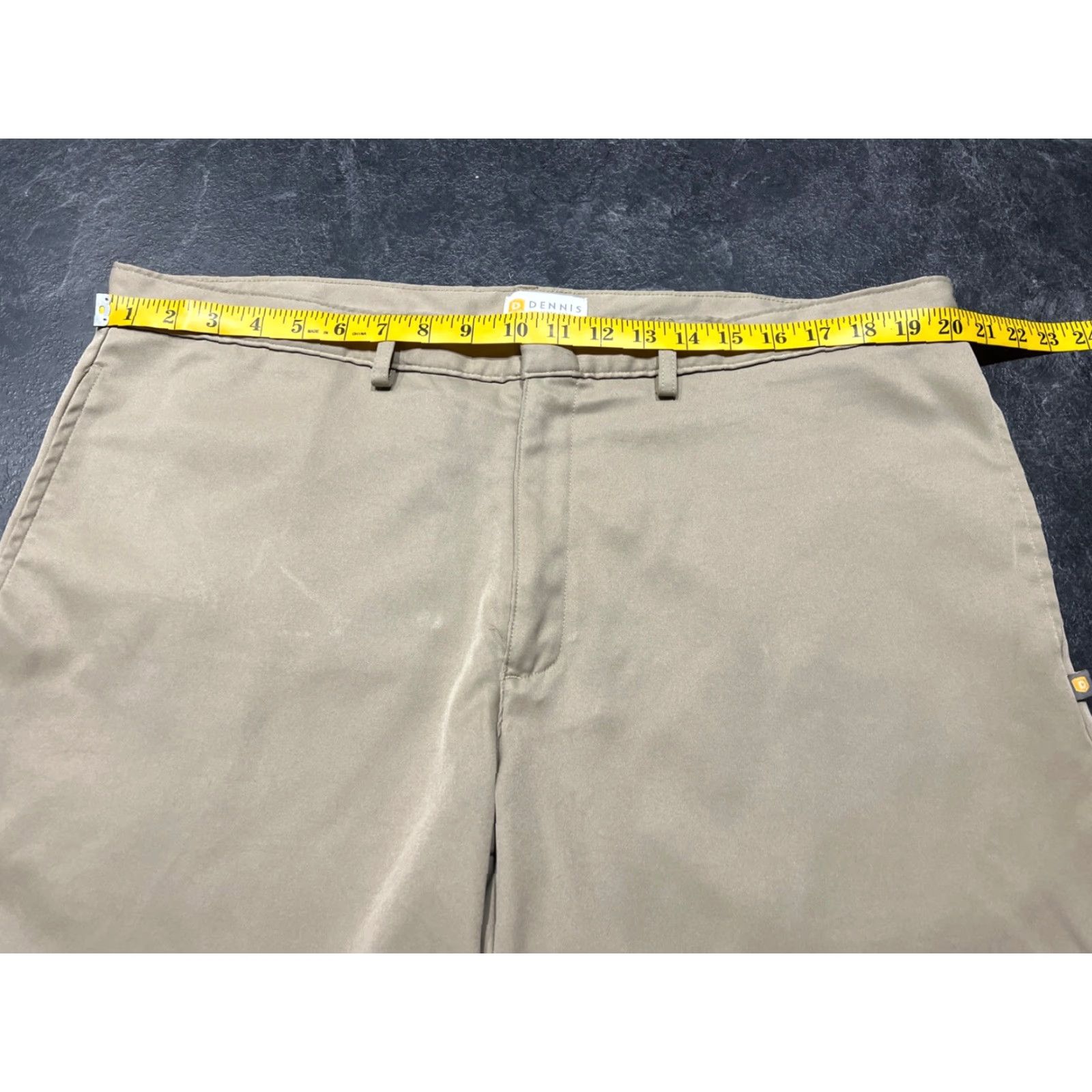 Vintage DENNIS Mens M40 Khaki Flat Front Stretch Twill Shorts Polyester Size US 40 / EU 56 - 5 Thumbnail