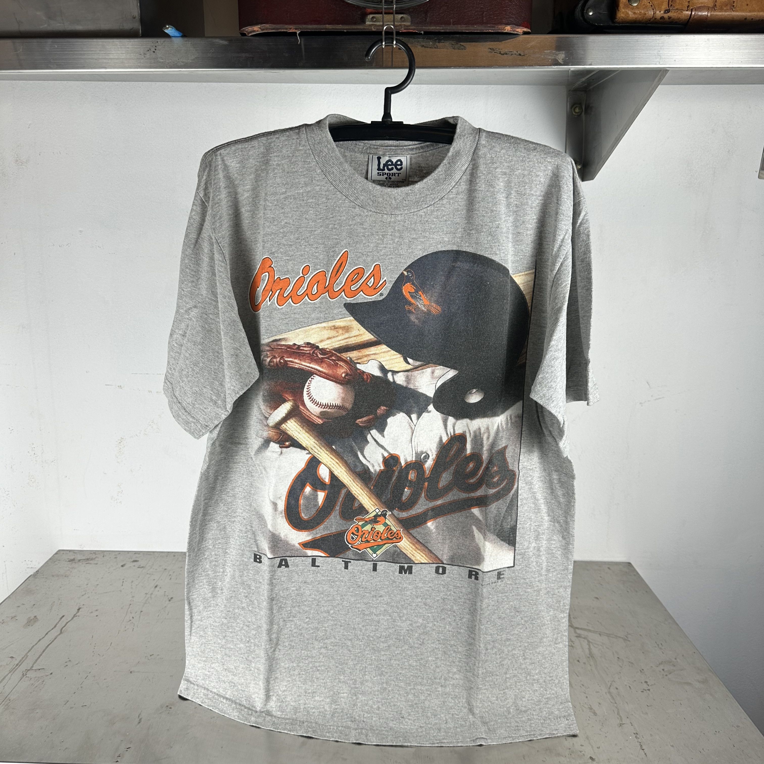 Vintage ​90s Baltimore Orioles Baseball MLB Graphic Large T-shirt Size US L / EU 52-54 / 3 - 1 Thumbnail