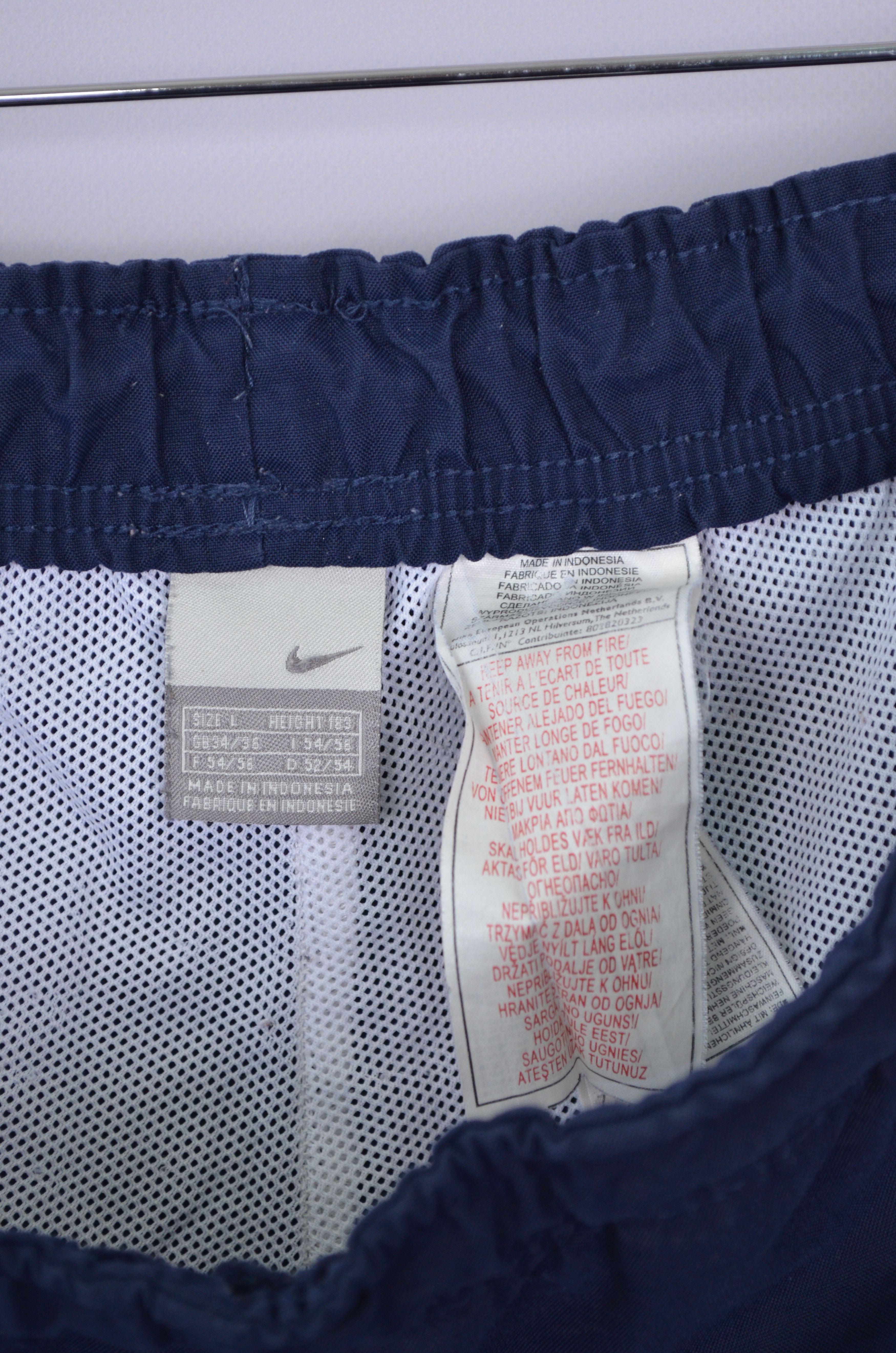 Nike × Vintage Nike Nylon Pants Swoosh Logo Track Pants Size L Vintage 90s Size US 34 / EU 50 - 6 Thumbnail