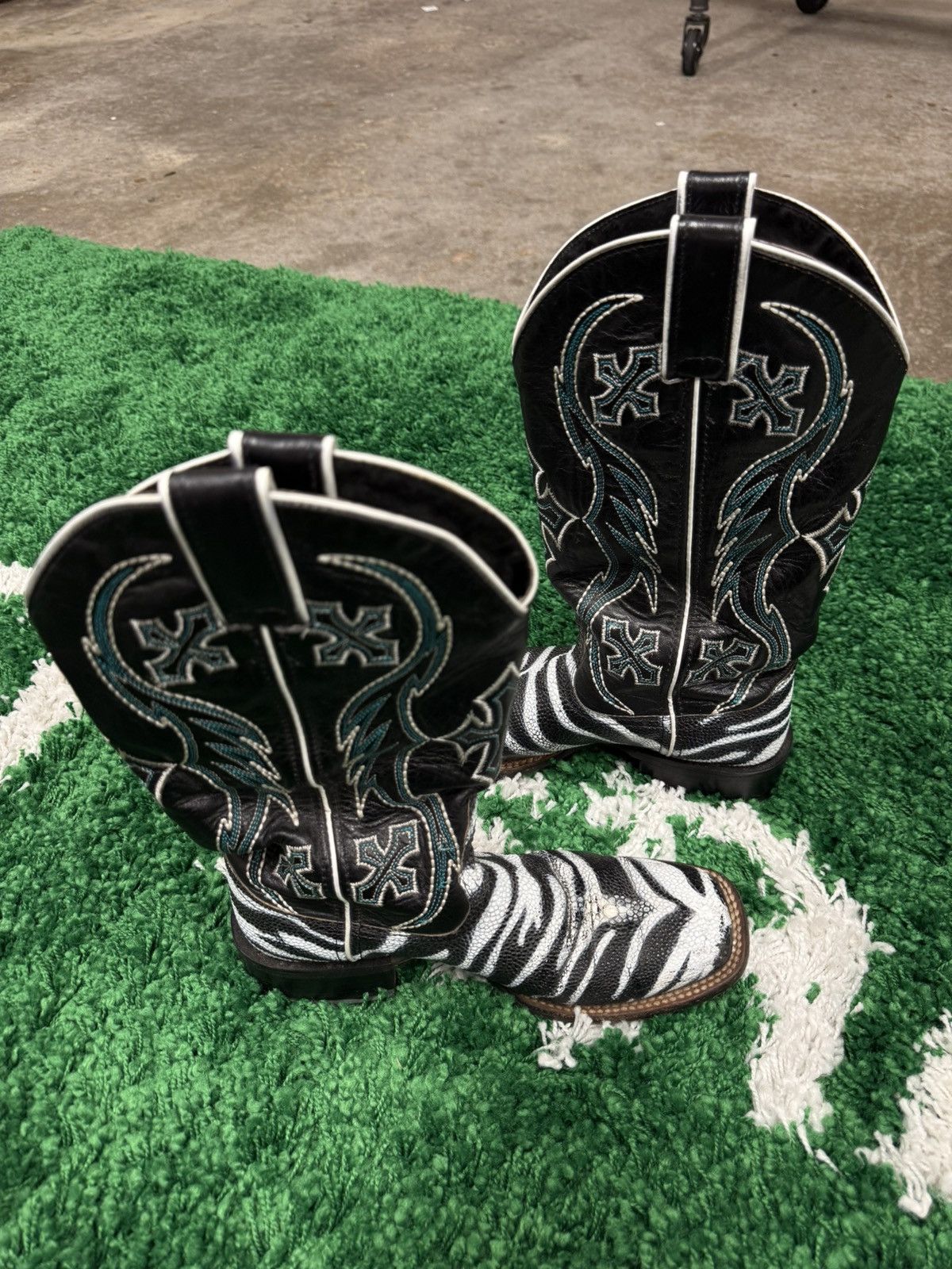 Vintage Vintage Zebra Paint Exotic Leather Cross Cowboy Boots 6.5 Size US 6.5 / EU 39-40 - 6 Thumbnail