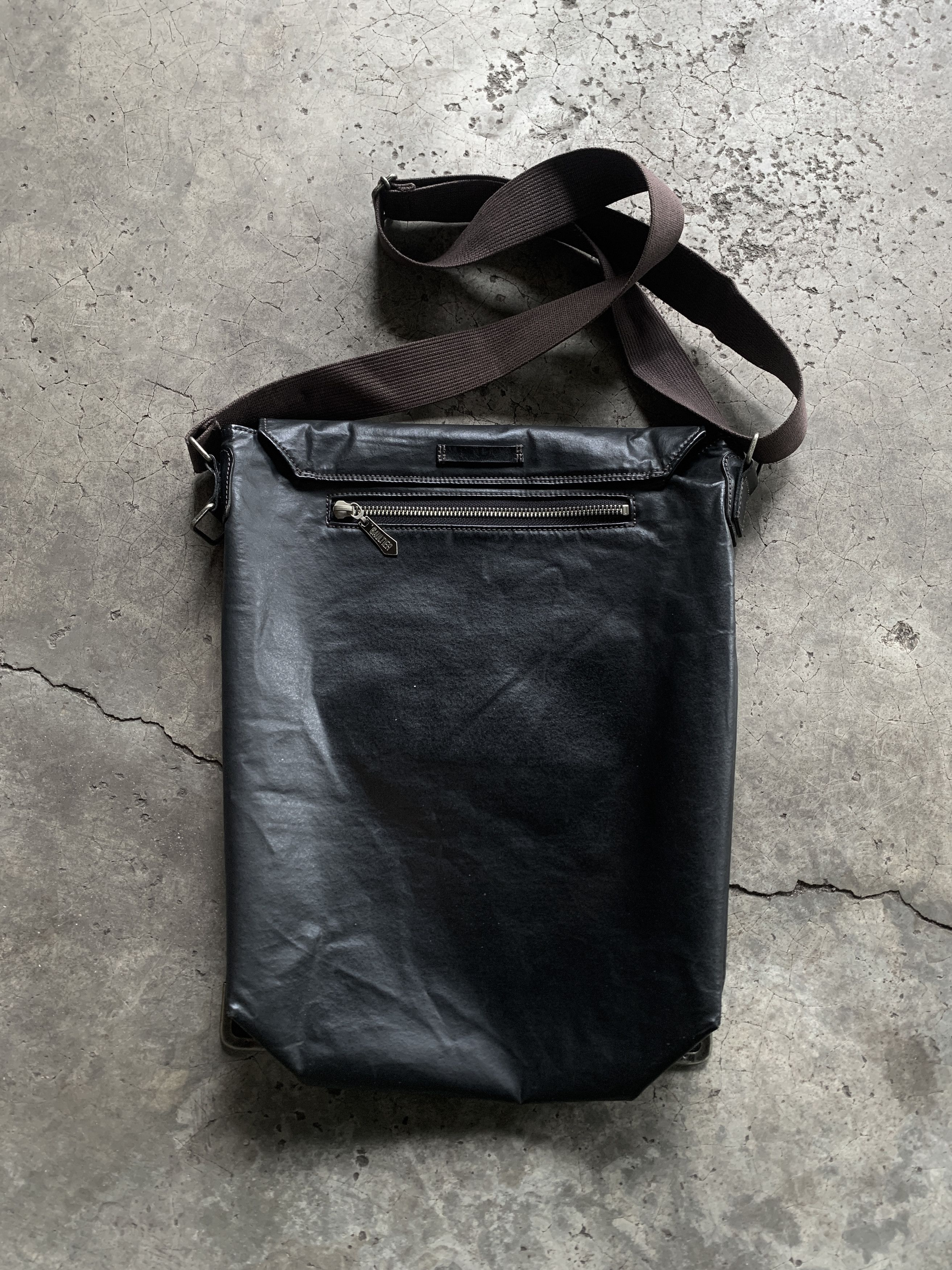 Jean Paul Gaultier RARE VINTAGE JEAN PAUL GAUTIER LEATHER FLAP CROSSBODY BAG Size ONE SIZE - 7 Thumbnail