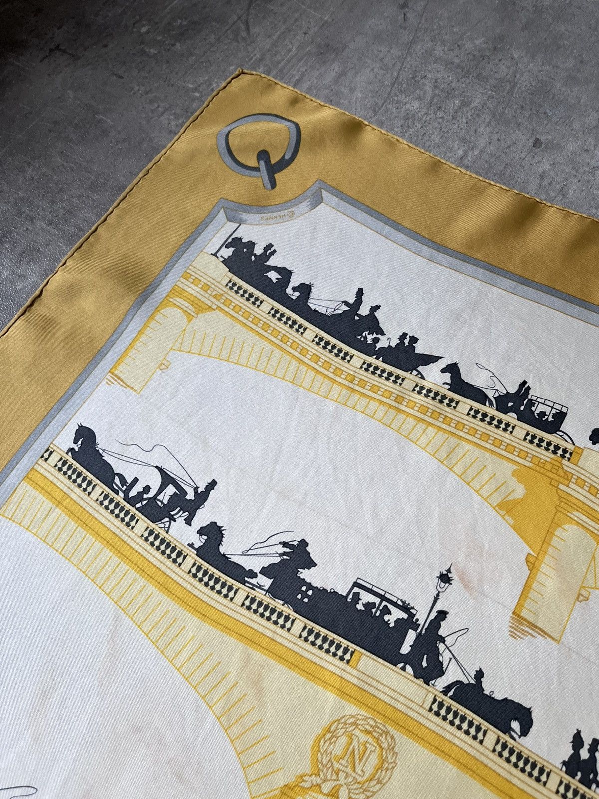 Hermes Hermes ''Le Ponts de Paris'' silk scarf yellow rare Size ONE SIZE - 10 Thumbnail