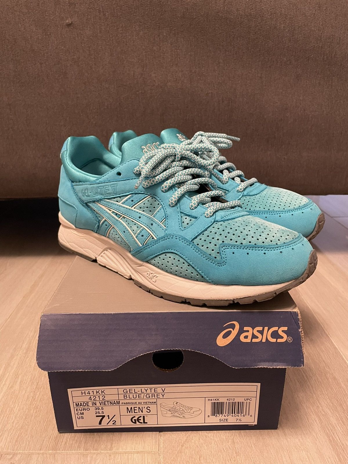 Asics Asics Gel Lyte V Cove 2014 Ronnie Fieg Kith Size US 7.5 / EU 40-41 - 1 Thumbnail