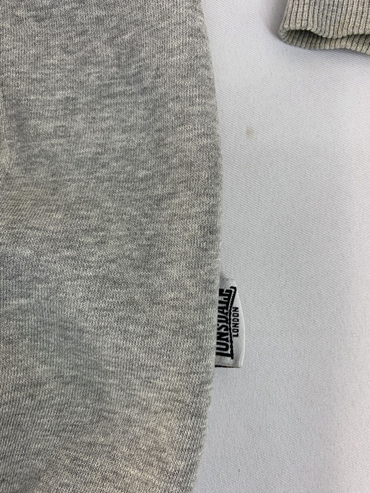 Lonsdale Lonsdale London Zip Up Spell Out Embroidery Logo Design Size US XL / EU 56 / 4 - 18 Thumbnail