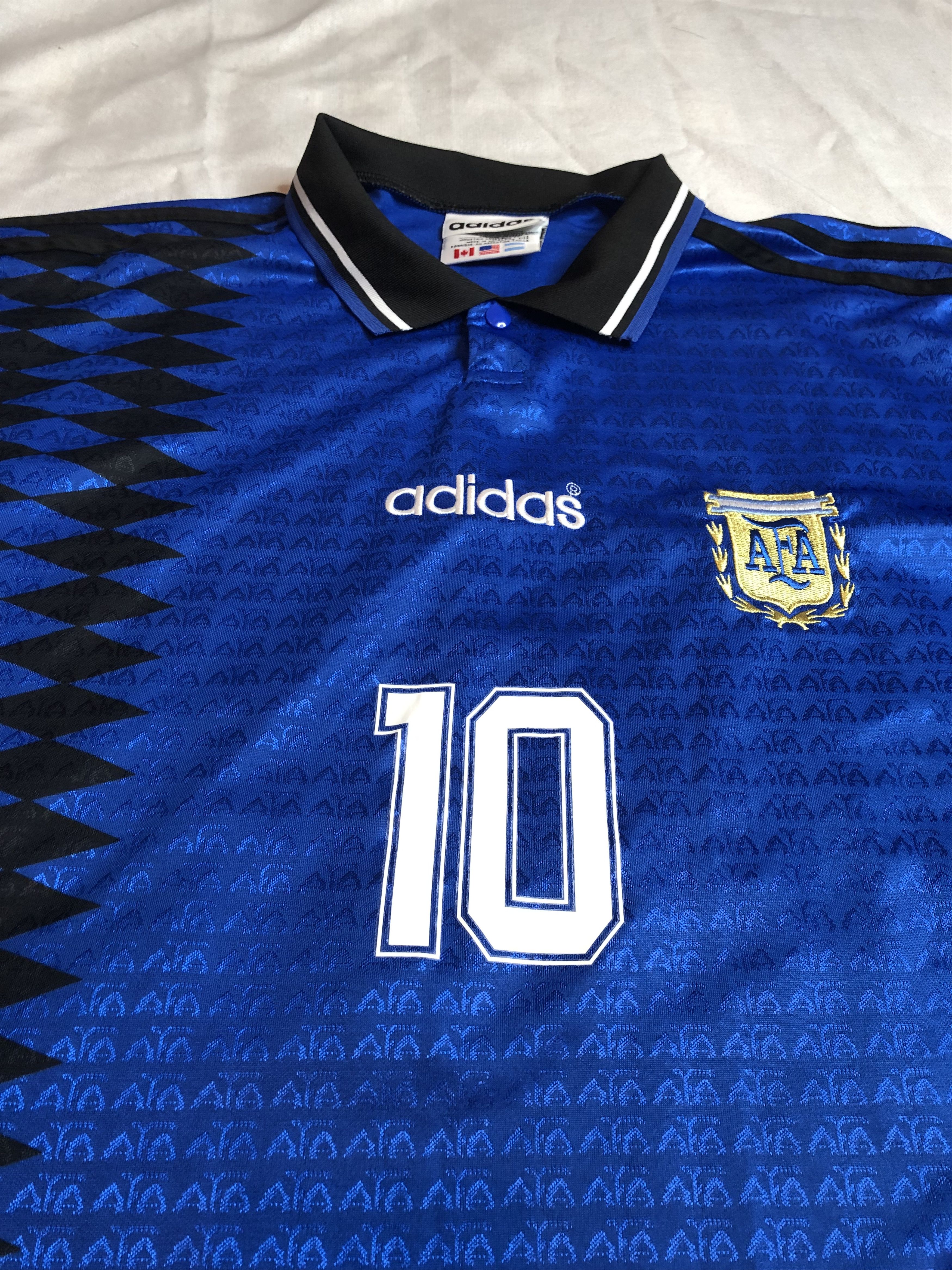 Adidas Vintage Messi Argentina Blue Soccer Jersey Size US M / EU 48-50 / 2 - 3 Thumbnail