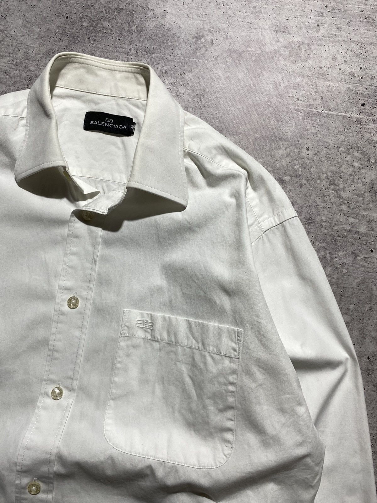 Balenciaga Balenciaga rare luxury shirt Size US M / EU 48-50 / 2 - 7 Thumbnail