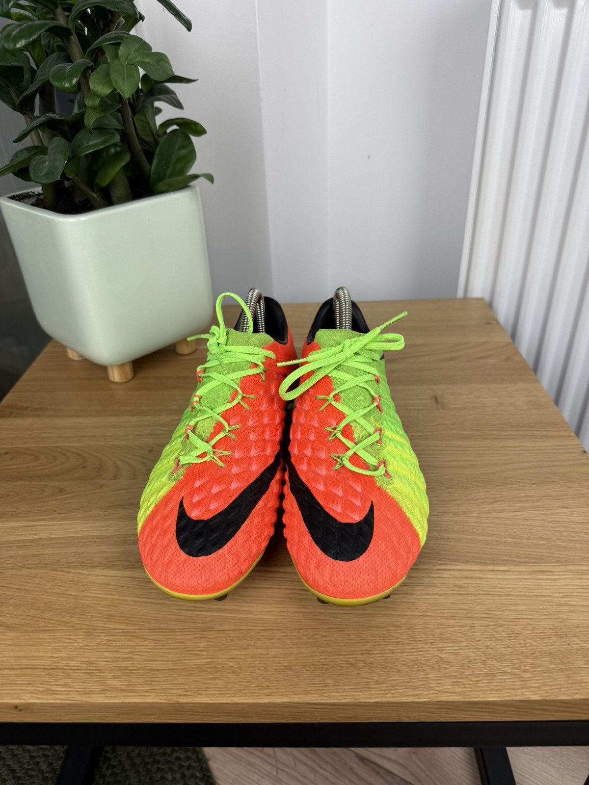 Nike Mens Rare Nike Hypervenom Phantom Football shoes Size Eur 40 Size US 7 / EU 40 - 5 Thumbnail