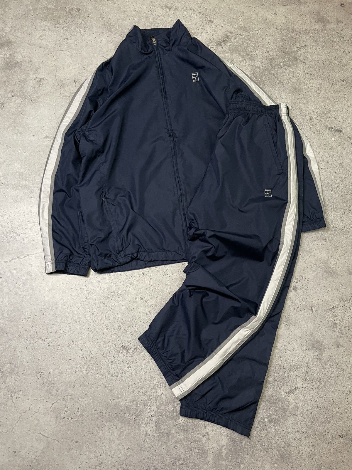 Nike VTG Y2K Nike Challenge Court Nylon Track Suit Jacket Pants Size US 32 / EU 48 - 2 Thumbnail