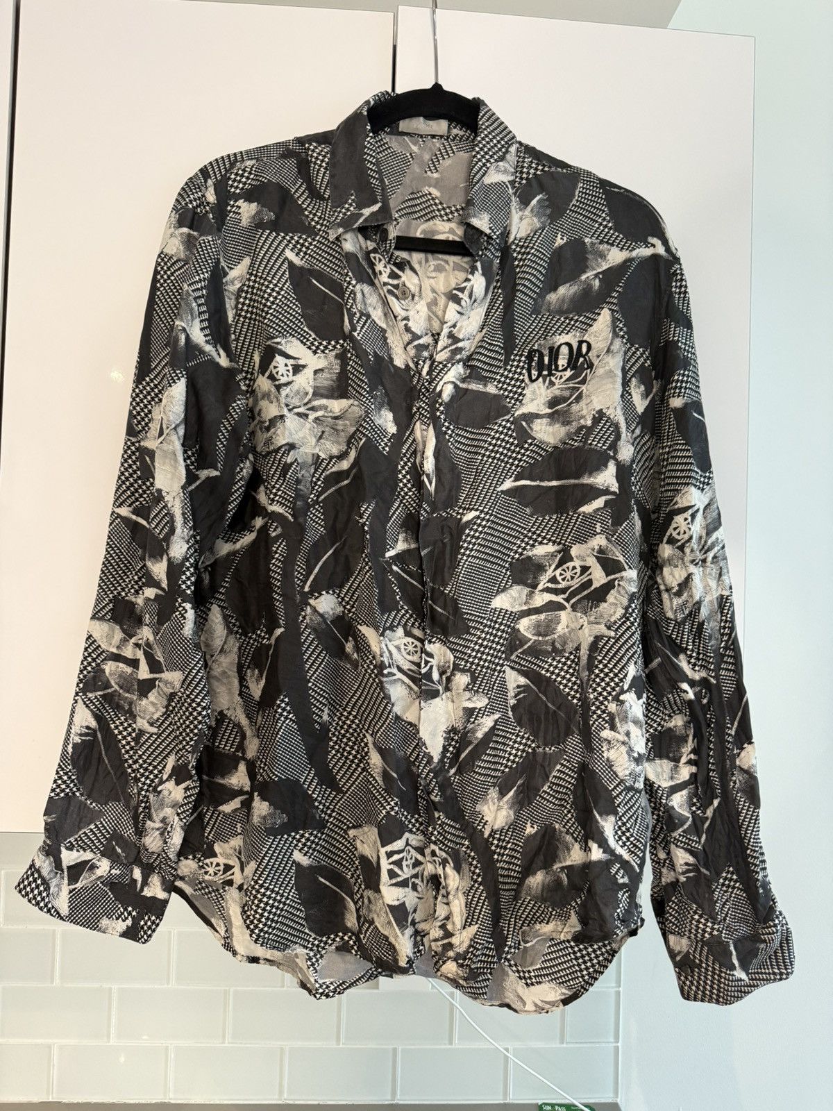 Dior Silk Dior Men Shirt EU 40 Size US S / EU 44-46 / 1 - 1 Thumbnail