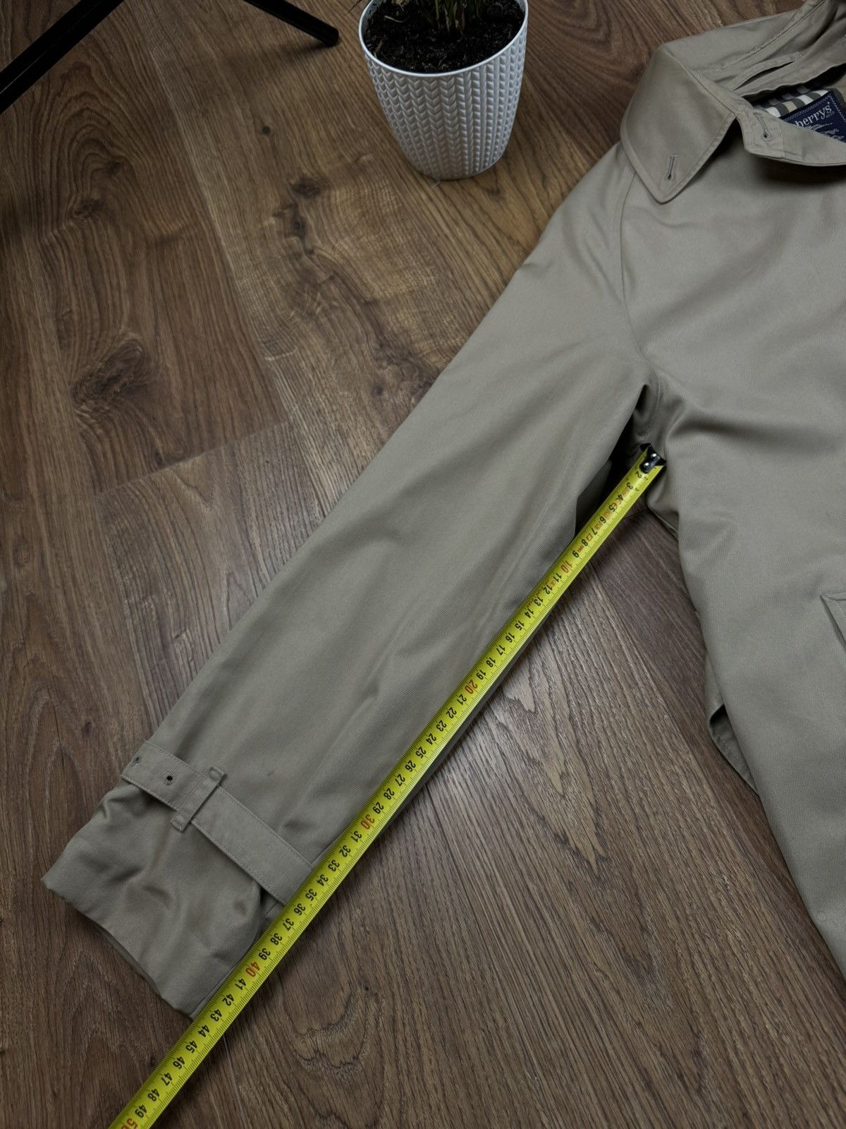 Burberry Vintage trench coat Burberry original luxury streetwear item Size L / US 10 / IT 46 - 9 Thumbnail
