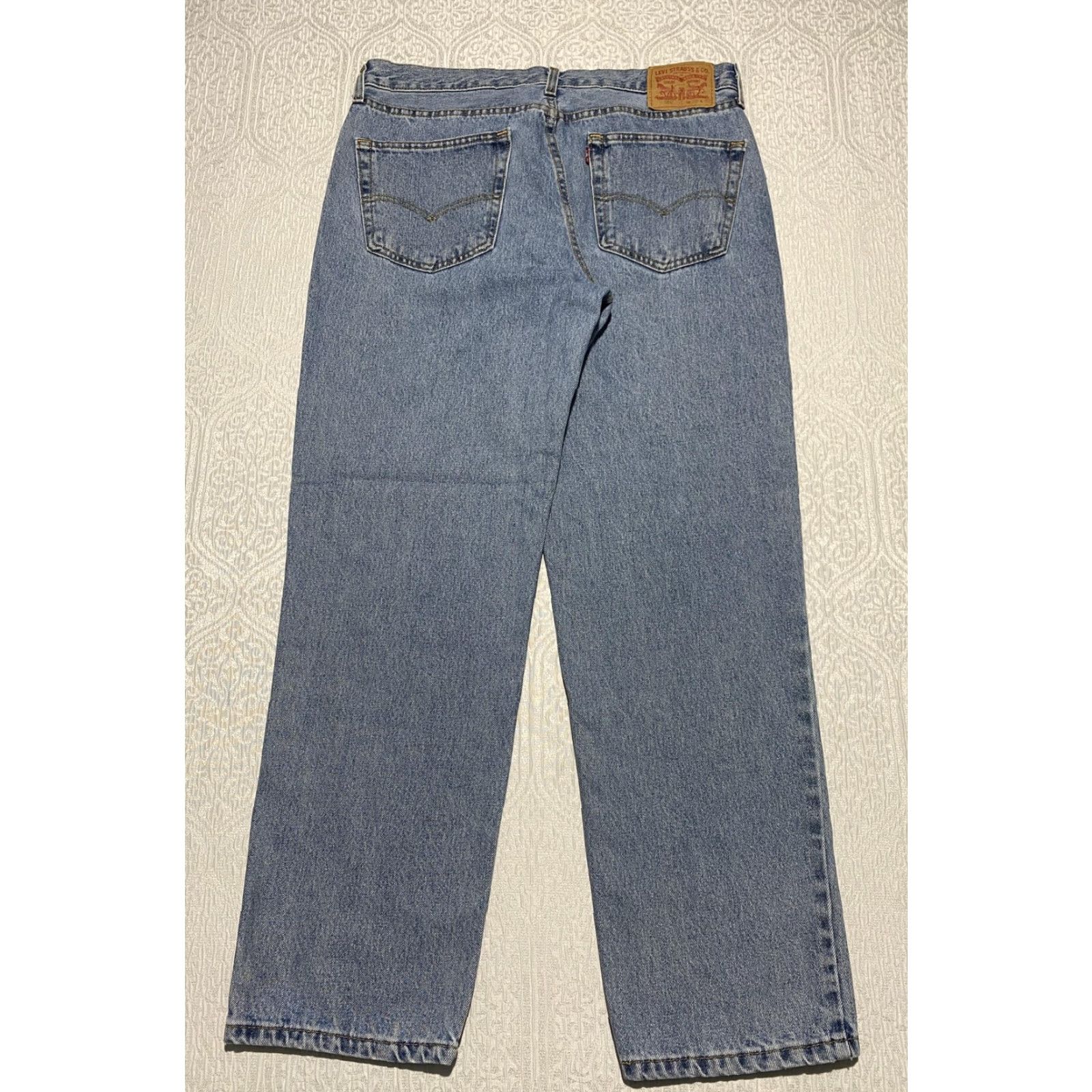 Levi's Levi's Jeans Mens Relaxed Levi's 550 36x32 Denim Medium Blue Cotton 5-Pocket Classic Zip Fly Mens Size US 36 / EU 52 - 2 Thumbnail