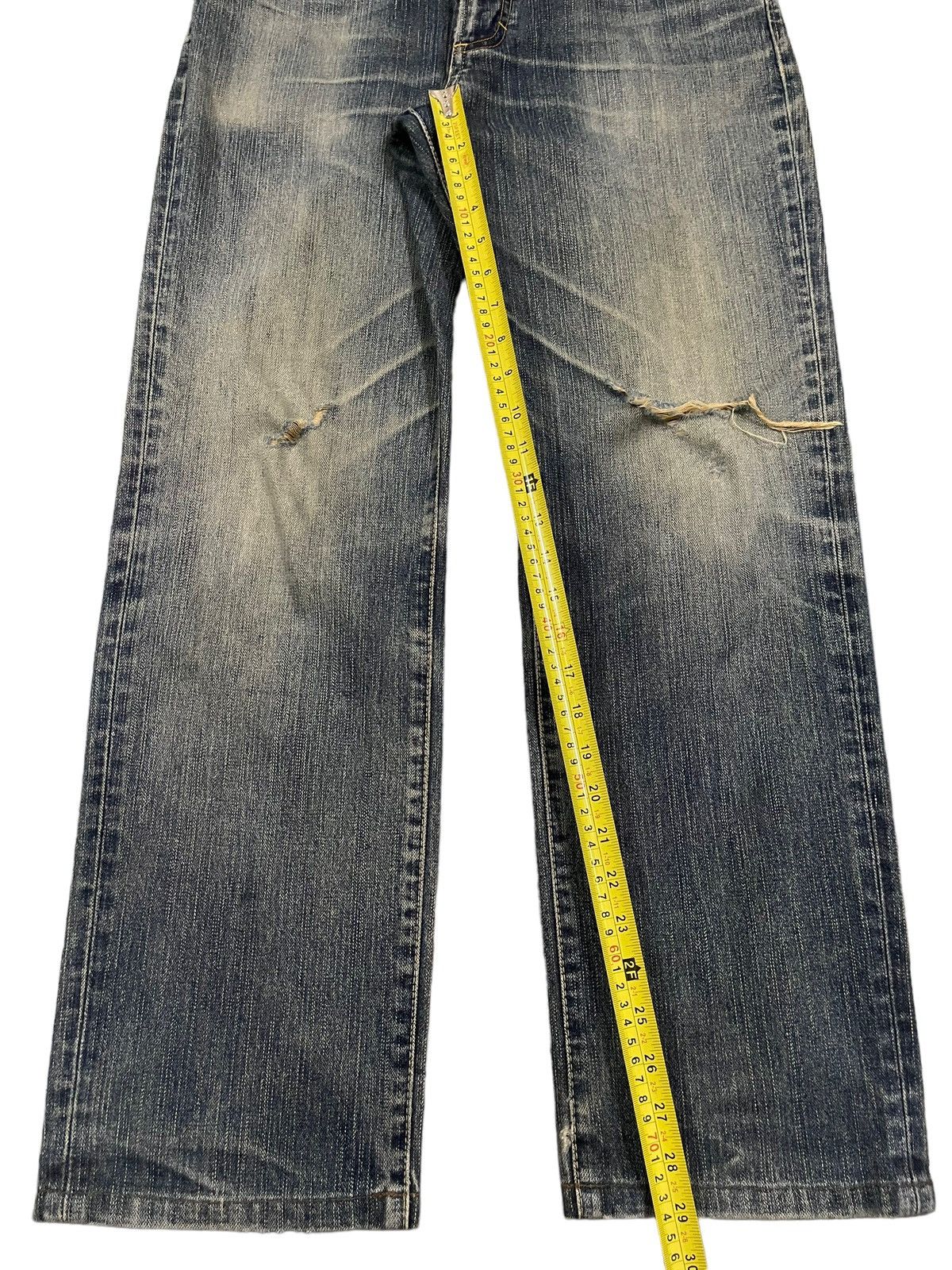 Wrangler Vintage 90s Wrangler Blue Wash Distress Style Baggy Jeans Size US 32 / EU 48 - 10 Thumbnail