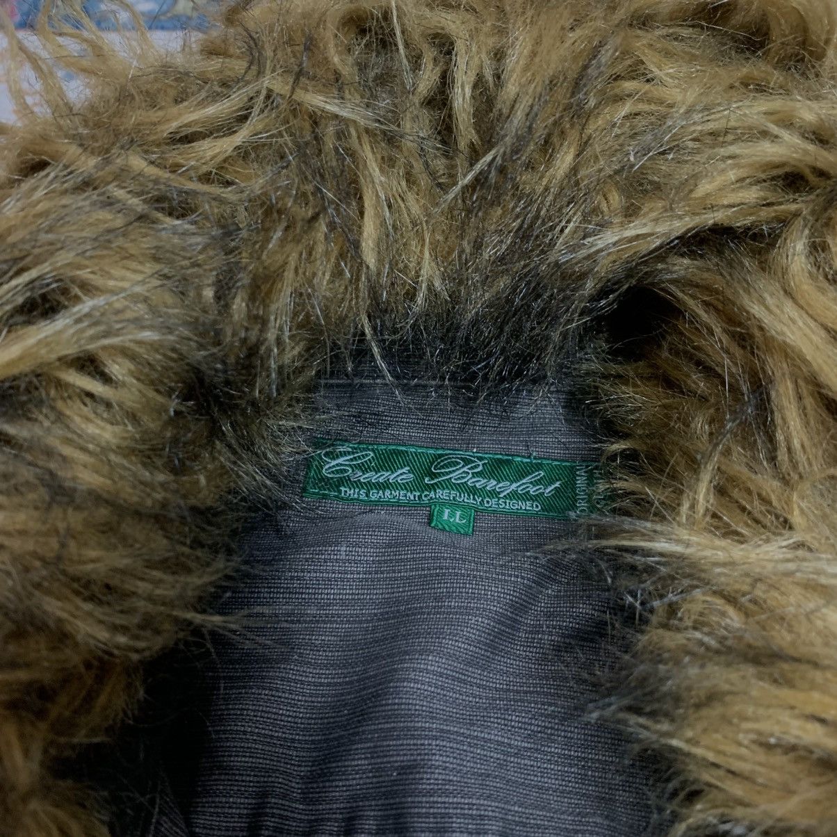 Japanese Brand Vkei creat barefoot fur riders ifsixwasnine lgb kmrii style Size US L / EU 52-54 / 3 - 7 Thumbnail