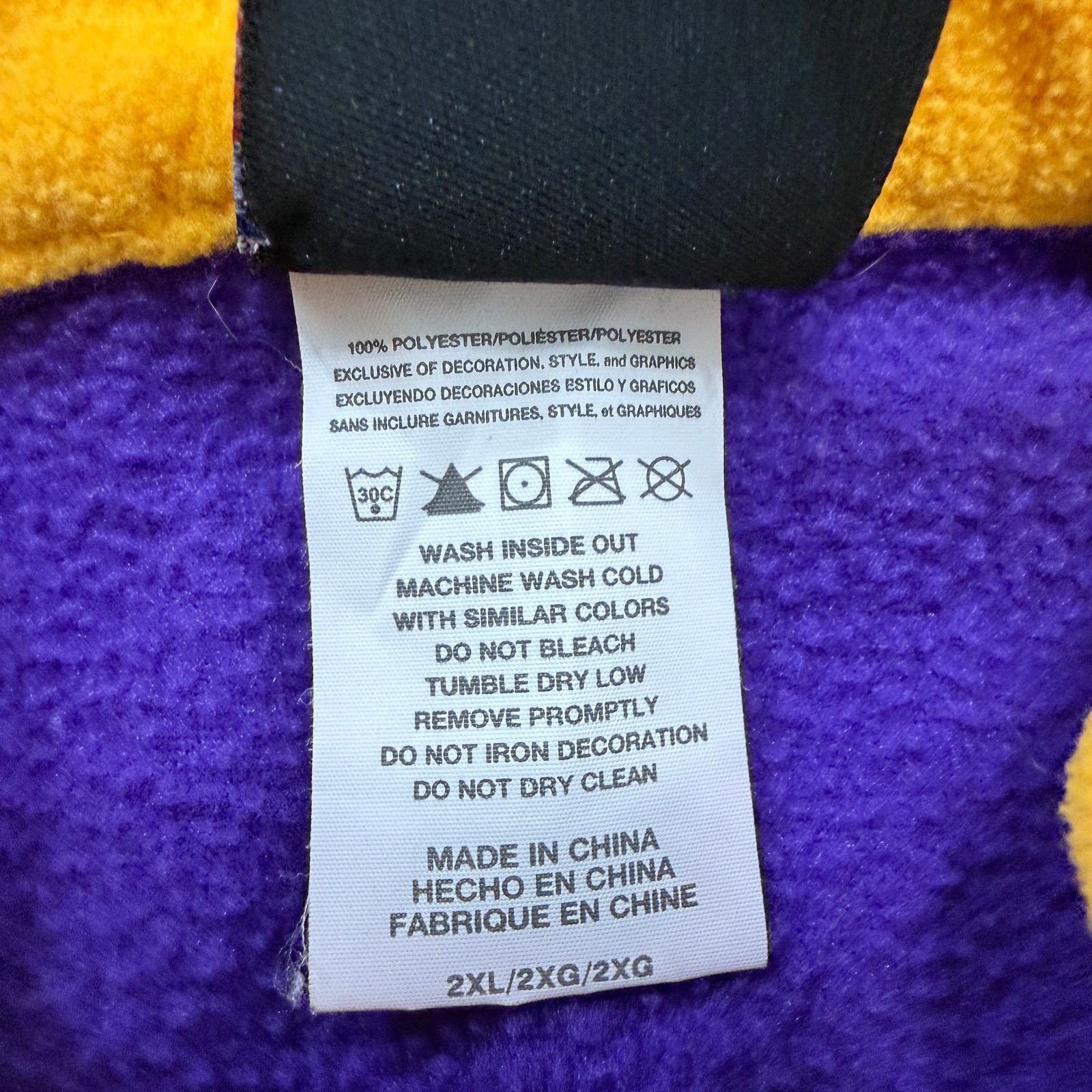 Vintage Vintage Minnesota Vikings Quarter Zip Mens 2XL Purple Yellow Size US XXL / EU 58 / 5 - 6 Thumbnail