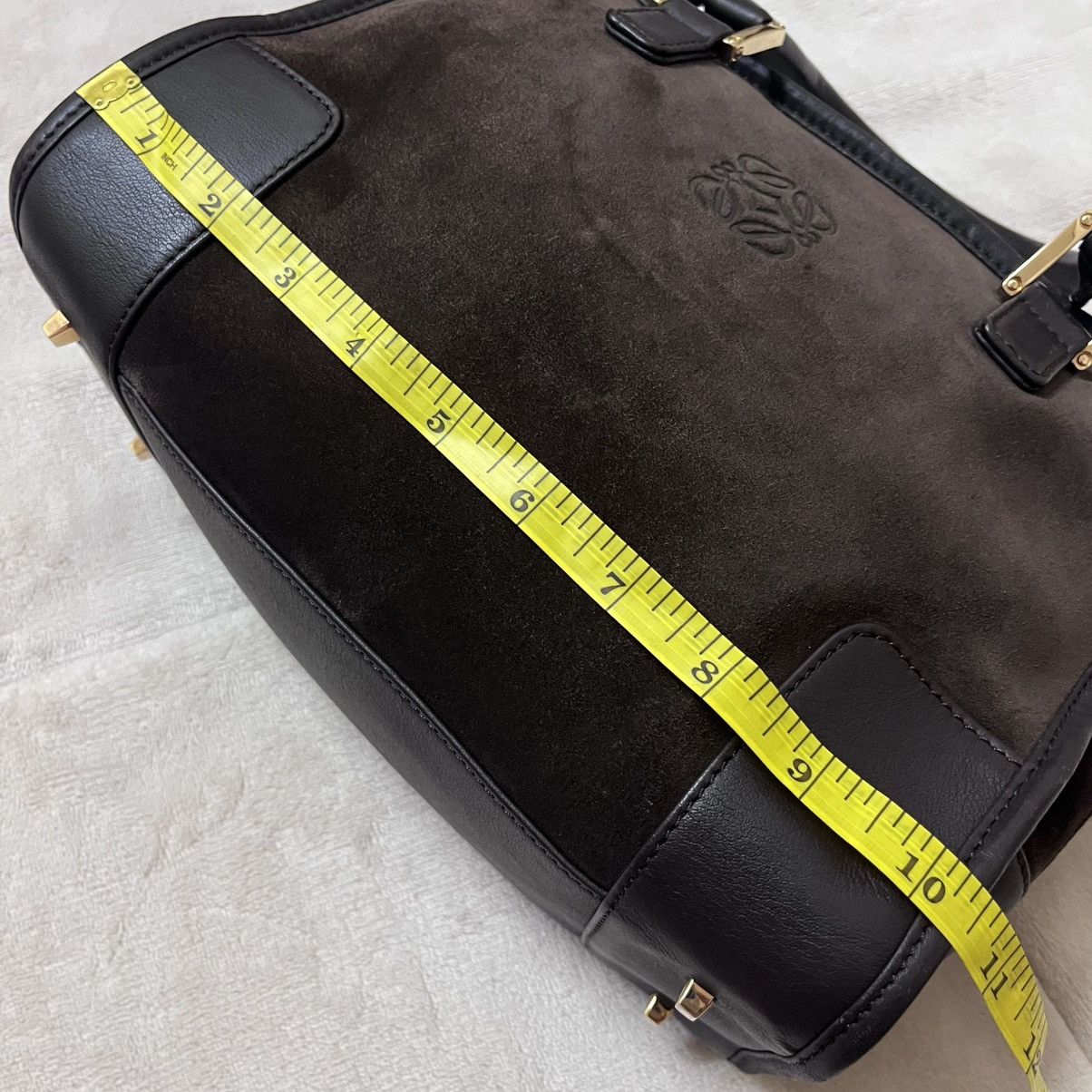 Loewe Authentic Loewe Amazona Suede Leather Medium Handbag Size ONE SIZE - 13 Thumbnail