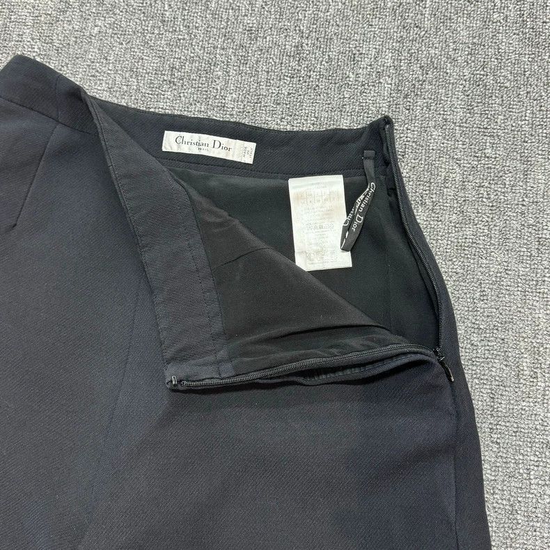 Dior black wool shorts by Dior size 34 Size US 34 / EU 50 - 4 Thumbnail