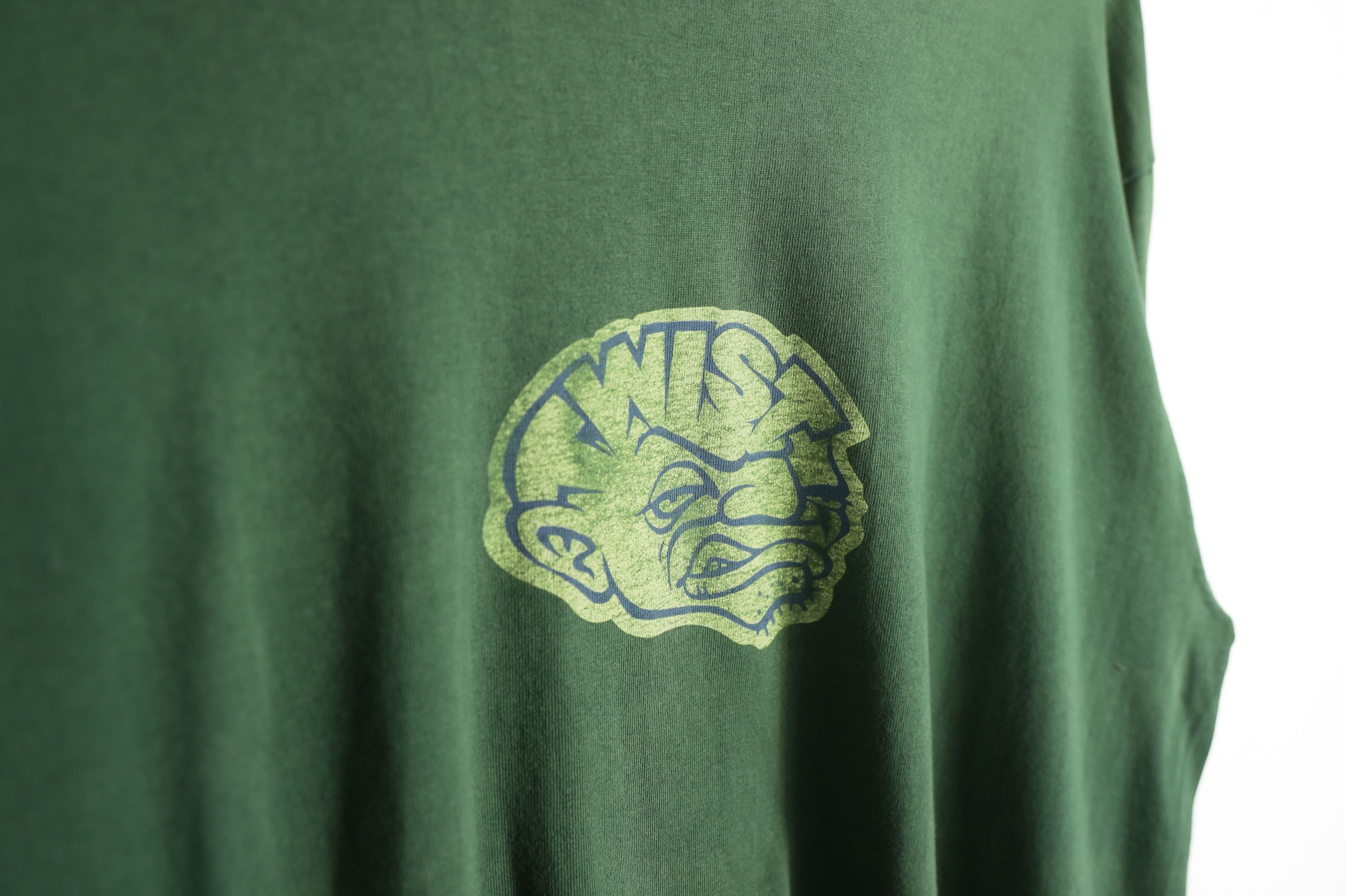 Vintage Vintage 90s Twist Skateboarding Graphic Print LS Tee T-shirt Size US L / EU 52-54 / 3 - 5 Thumbnail