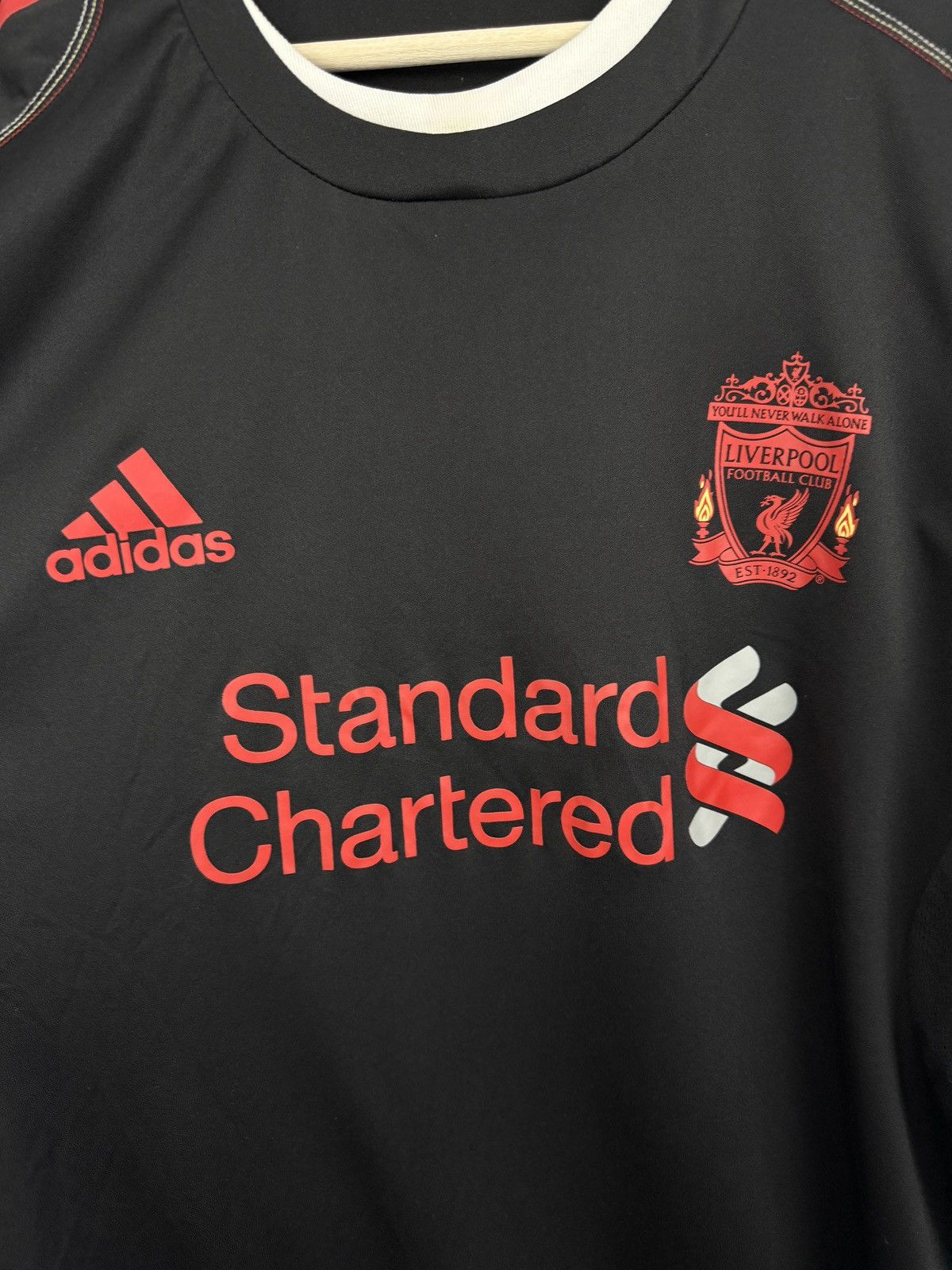 Adidas 🏴󠁧󠁢󠁥󠁮󠁧󠁿 2010 Adidas Liverpool FC Away Soccer Jersey Rare Retro Y2K Size US M / EU 48-50 / 2 - 4 Thumbnail