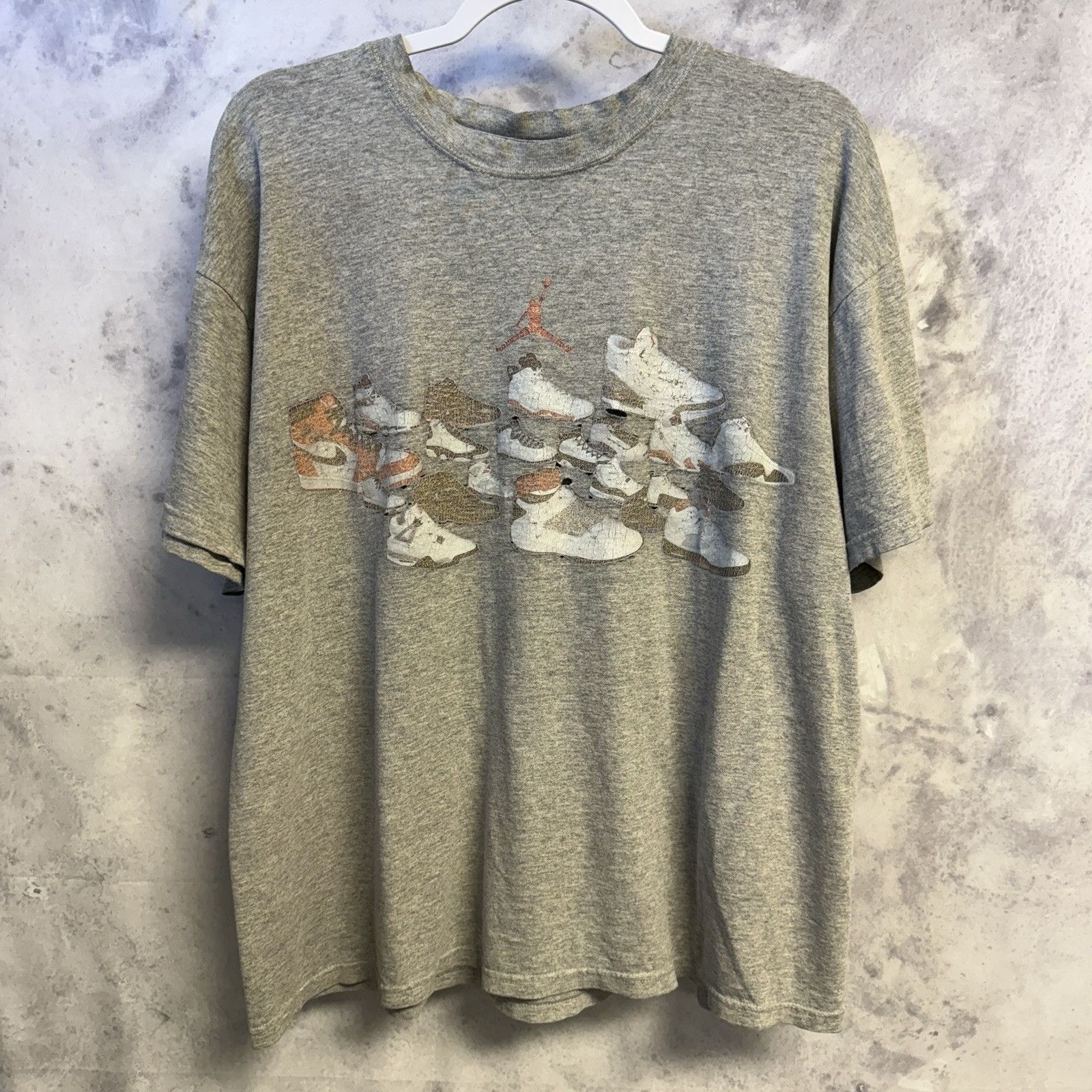 Jordan Brand Michael Jordan T Shirt Mens L 20.5x23.3 Gray Short Sleeve Sh Size US L / EU 52-54 / 3 - 2 Thumbnail