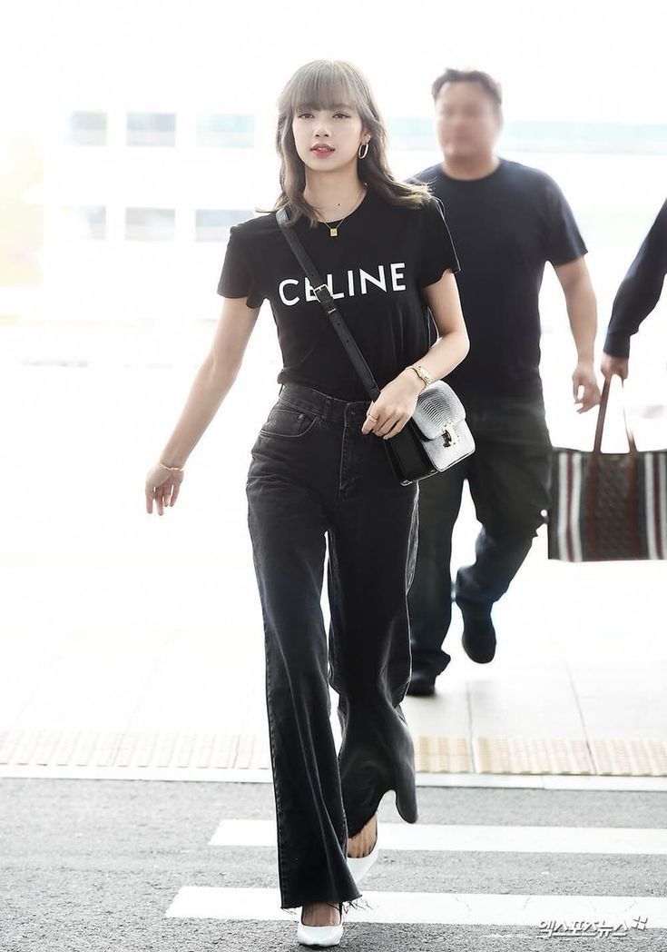 Celine 🔥Last drop! Cool Distressed LISA BLACKPINK Celine Black Tee Size US L / EU 52-54 / 3 - 22 Thumbnail