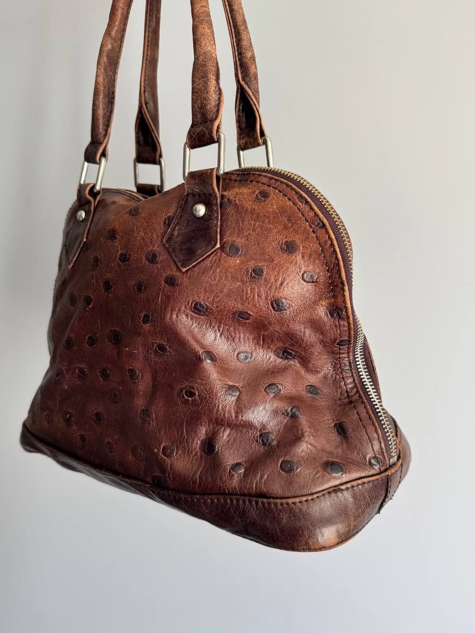 Vintage Vintage Leather Handbag Ostrich Embossed Brown Shoulder Bag Size ONE SIZE - 7 Thumbnail