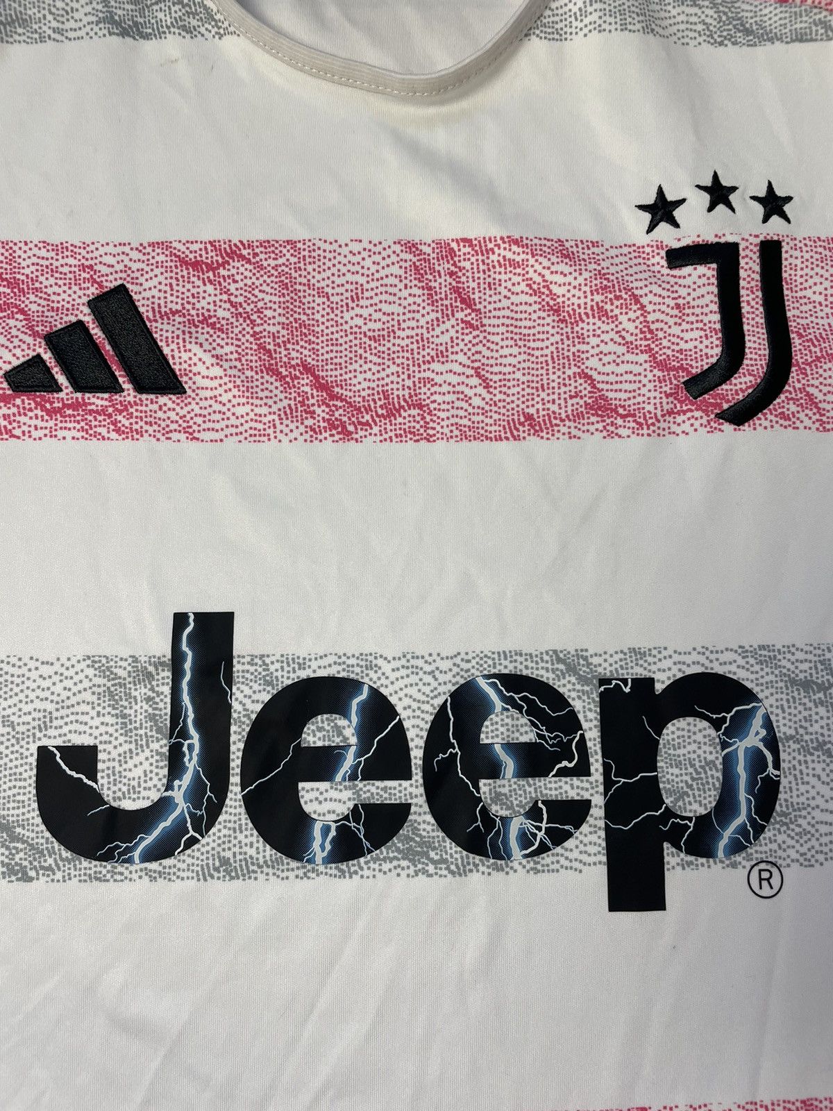 Adidas JUVENTUS 2023/2024 AWAY FOOTBALL SHIRT JERSEY ADIDAS SIZE M Size US M / EU 48-50 / 2 - 5 Thumbnail