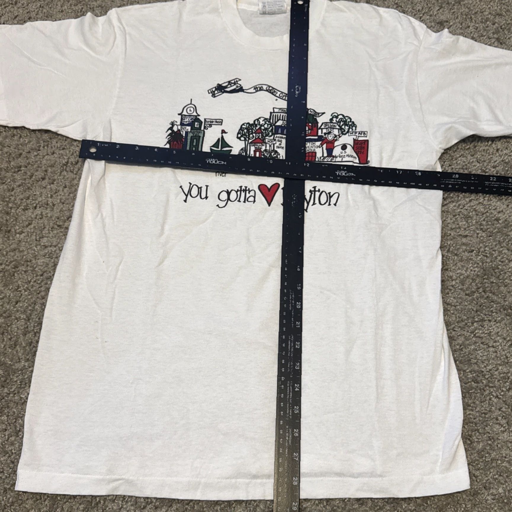 Hanes VINTAGE Hanes T-Shirt Cartoon Dayton Ohio City Art Drawing Midwest White L Men Large Shirt Mens Size US L / EU 52-54 / 3 - 5 Thumbnail