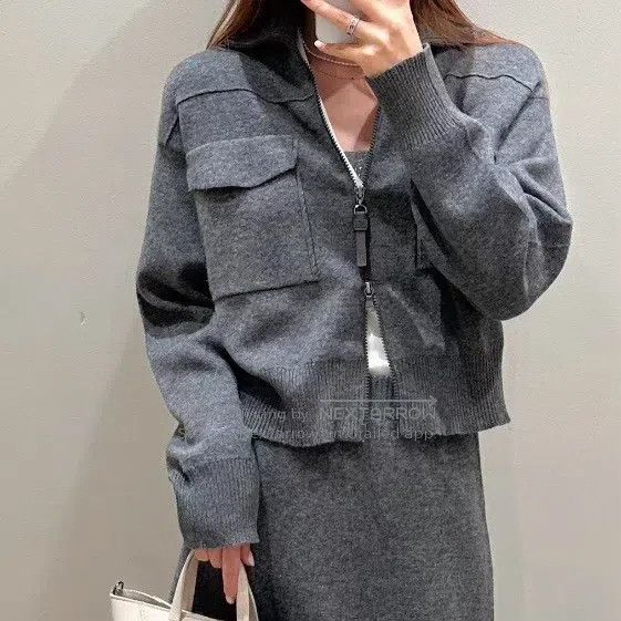 Brunello Cucinelli Brunello Cucinelli Cashmere double-pocketed jacket Size XS / US 0-2 / IT 36-38 - 6 Thumbnail