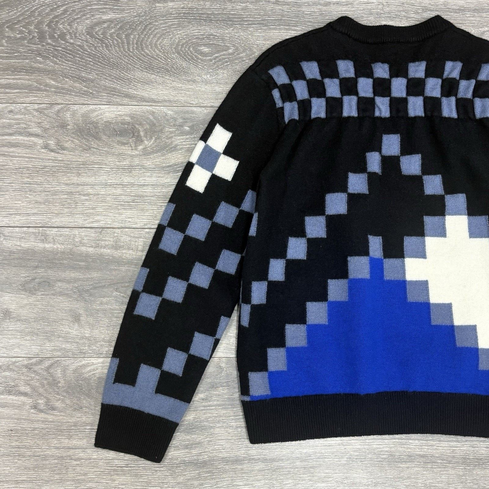 Louis Vuitton Louis Vuitton Fair Isle Macro Knit Sweater ' Black Blue ' Size US L / EU 52-54 / 3 - 10 Thumbnail