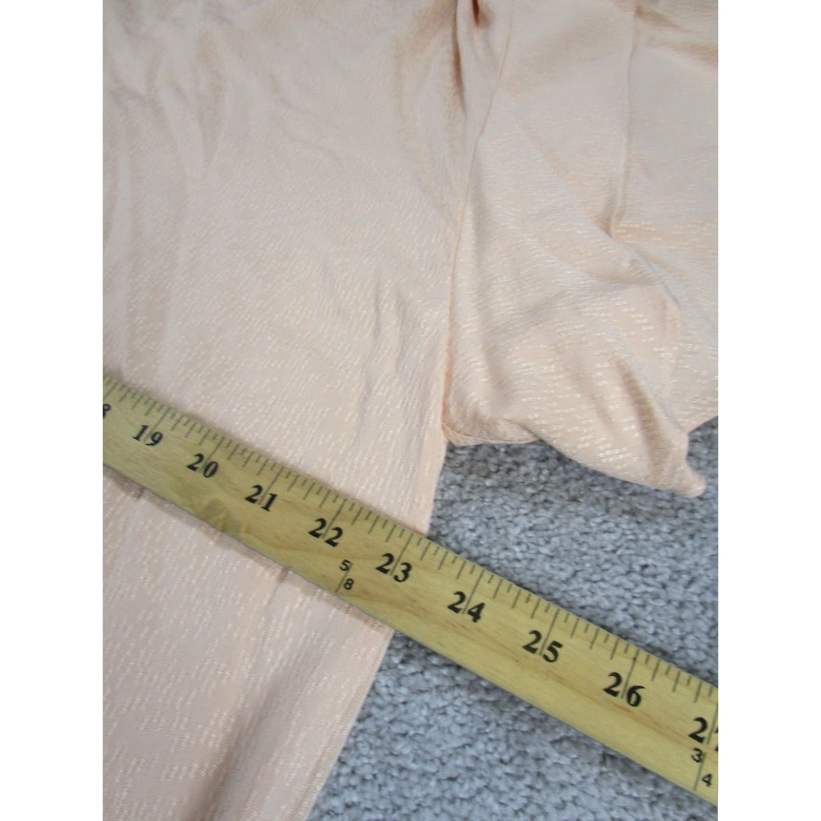 Vintage VINTAGE Chico's Blouse Womens 16 Pink Long Sleeve Cotton Business Flutter Sleeve Shirt Size XXL / US 16-18 / IT 52-54 - 6 Thumbnail
