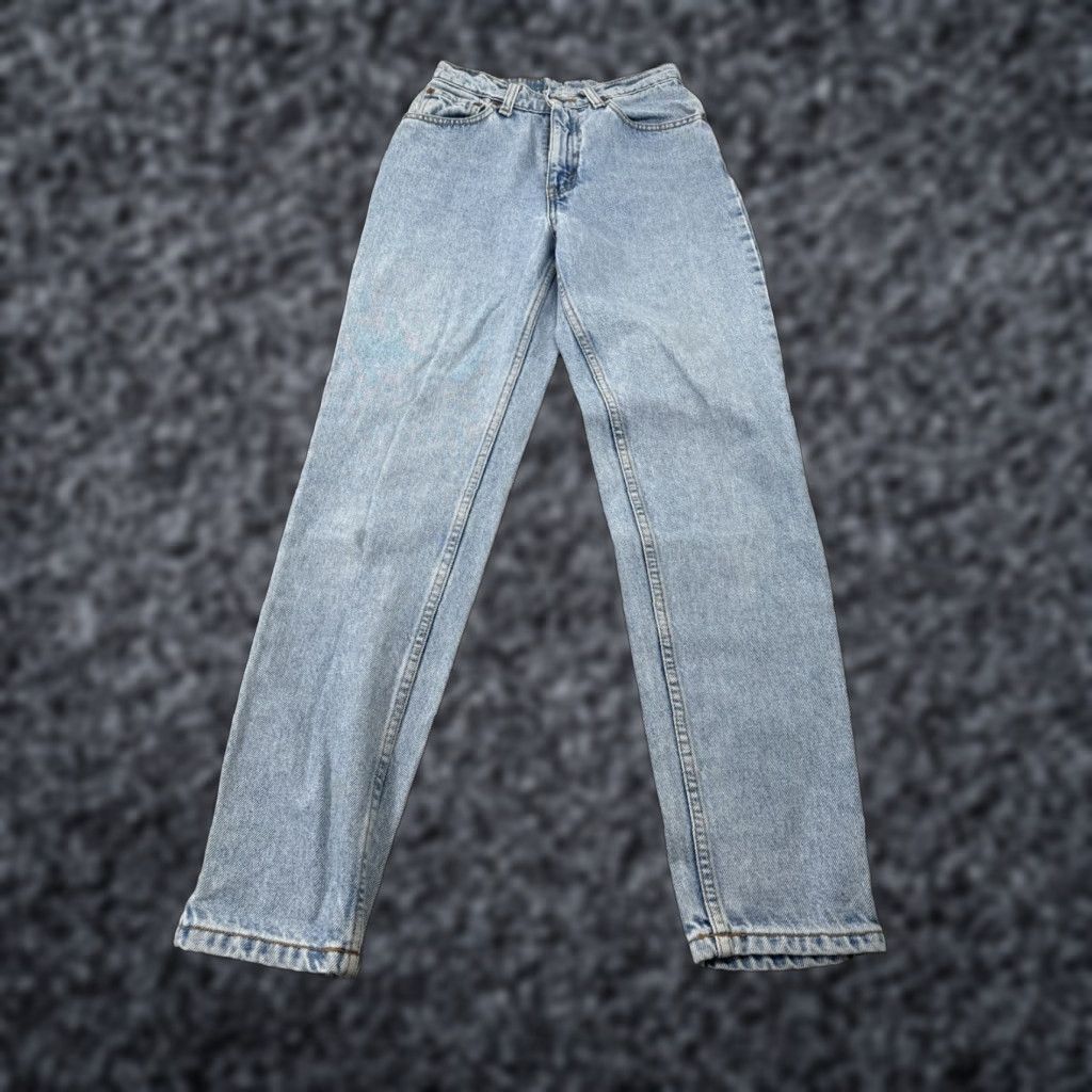 Levi's VINTAGE Levi's 17512-0291 Jeans Womens 5 Blue Denim High Waisted 24x28 Made In USA Size 27" / US 4 / IT 40 - 1 Thumbnail