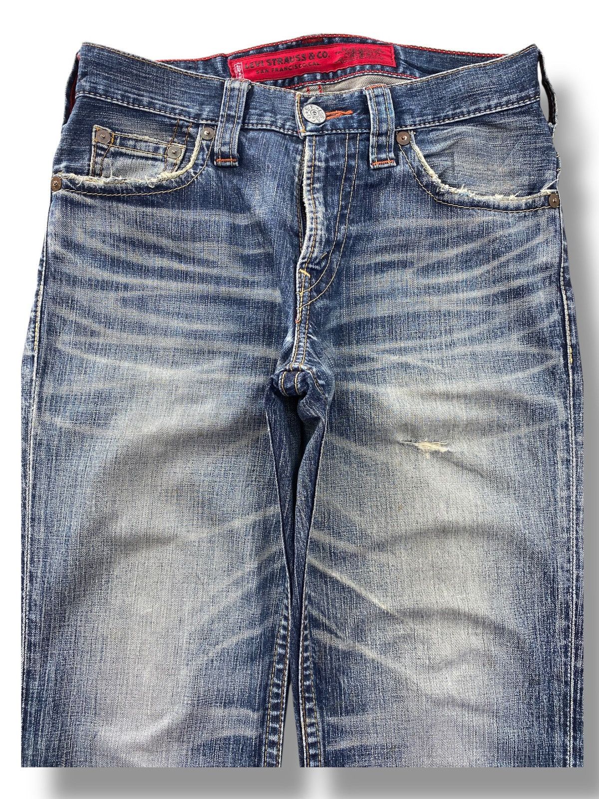 Levi's Levi’s Faded Blue Wash Whiskered Straight Leg Jeans Size US 30 / EU 46 - 2 Thumbnail