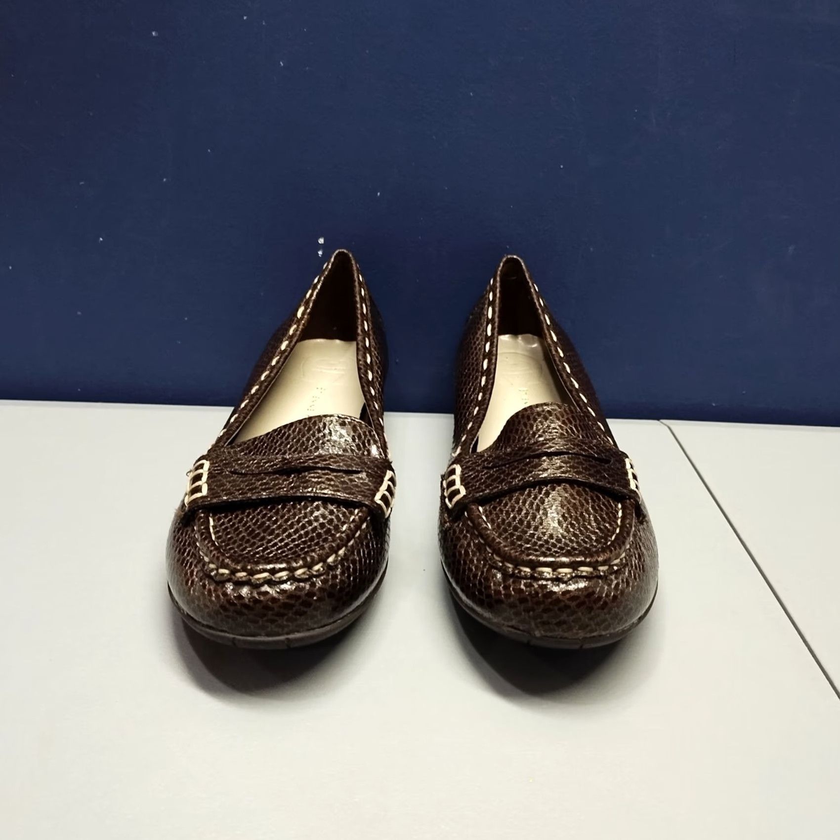 Etienne Aigner Etienne Aigner Ester Flats Womens Size 9M Brown Snake Leather Comfort 92694-7 Flat Womens Size 9M Brown Snake Leather Comfort Size US 9 / IT 39 - 2 Thumbnail