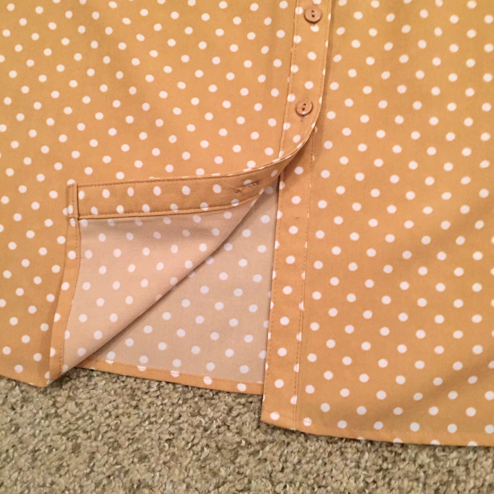 Vintage Notations Petite Womens PL Beige Polka Dot Roll Tab Sleeve Button Front Shirt Size L / US 10 / IT 46 - 3 Thumbnail