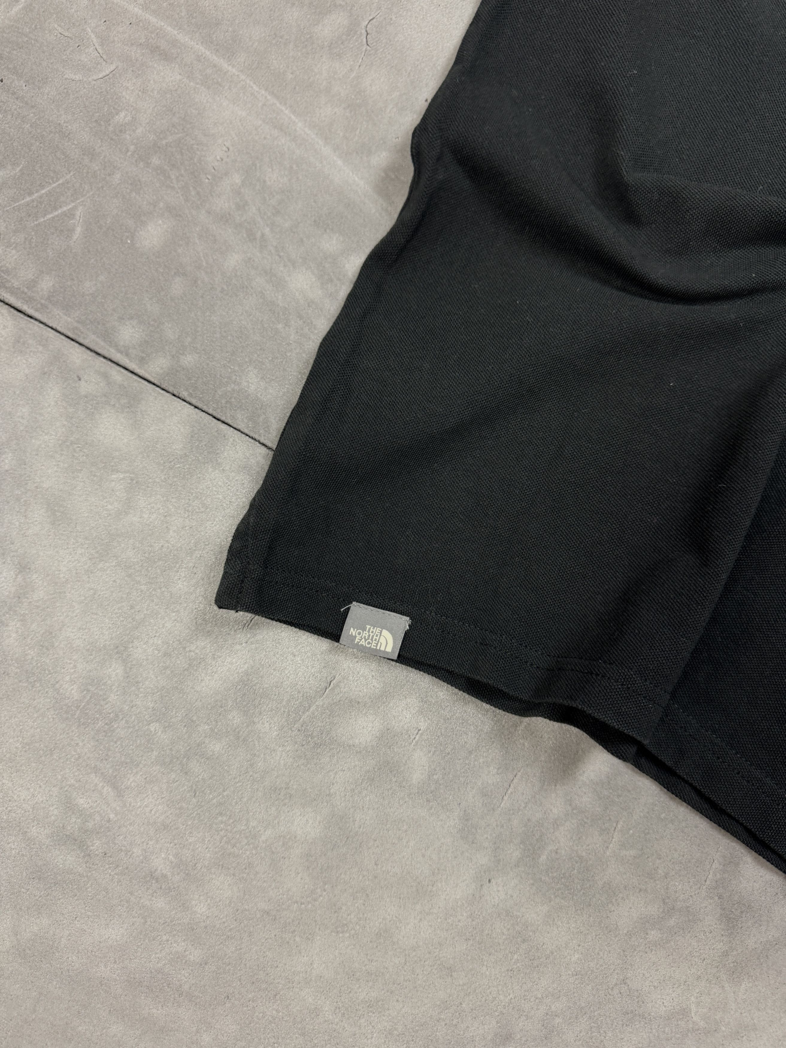 The North Face The North Face Black Polo Shirt S/M vintage retro 90s y2k Size US S / EU 44-46 / 1 - 10 Thumbnail