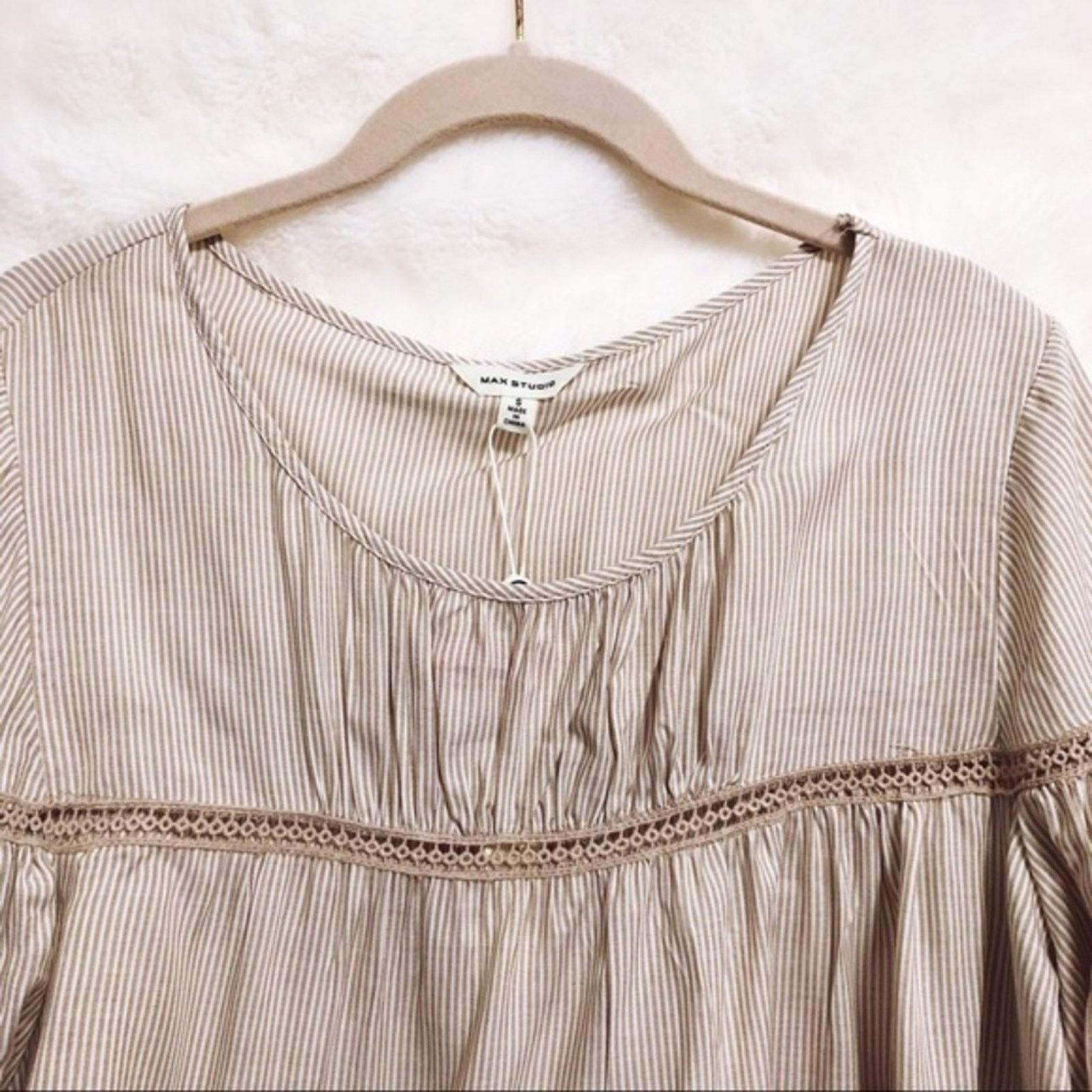Other Max Studio Light Tan and White Striped Shirt Size S / US 4 / IT 40 - 6 Thumbnail